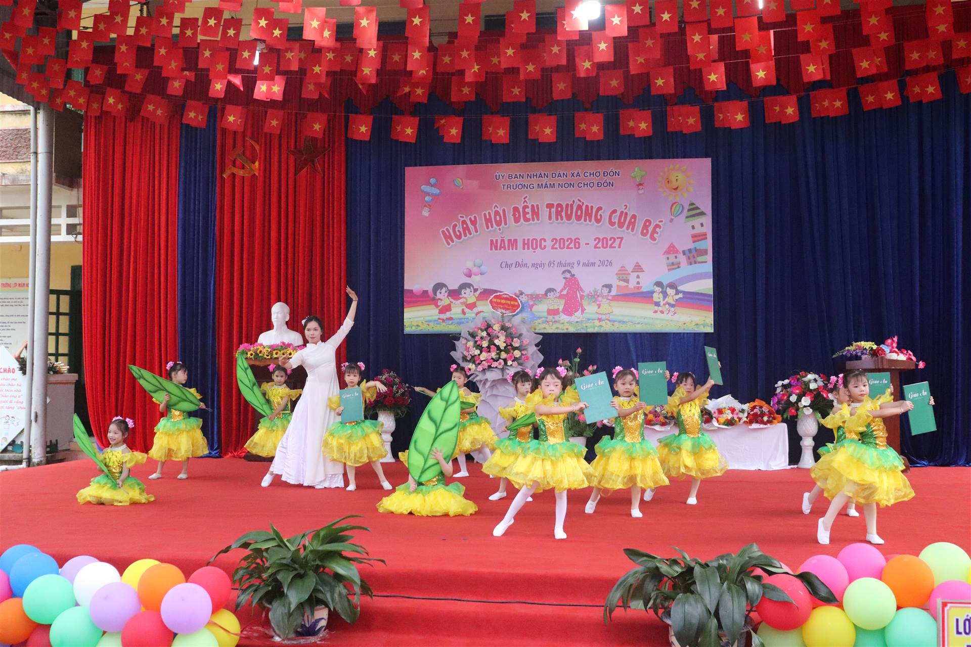 Anh-tin-bai