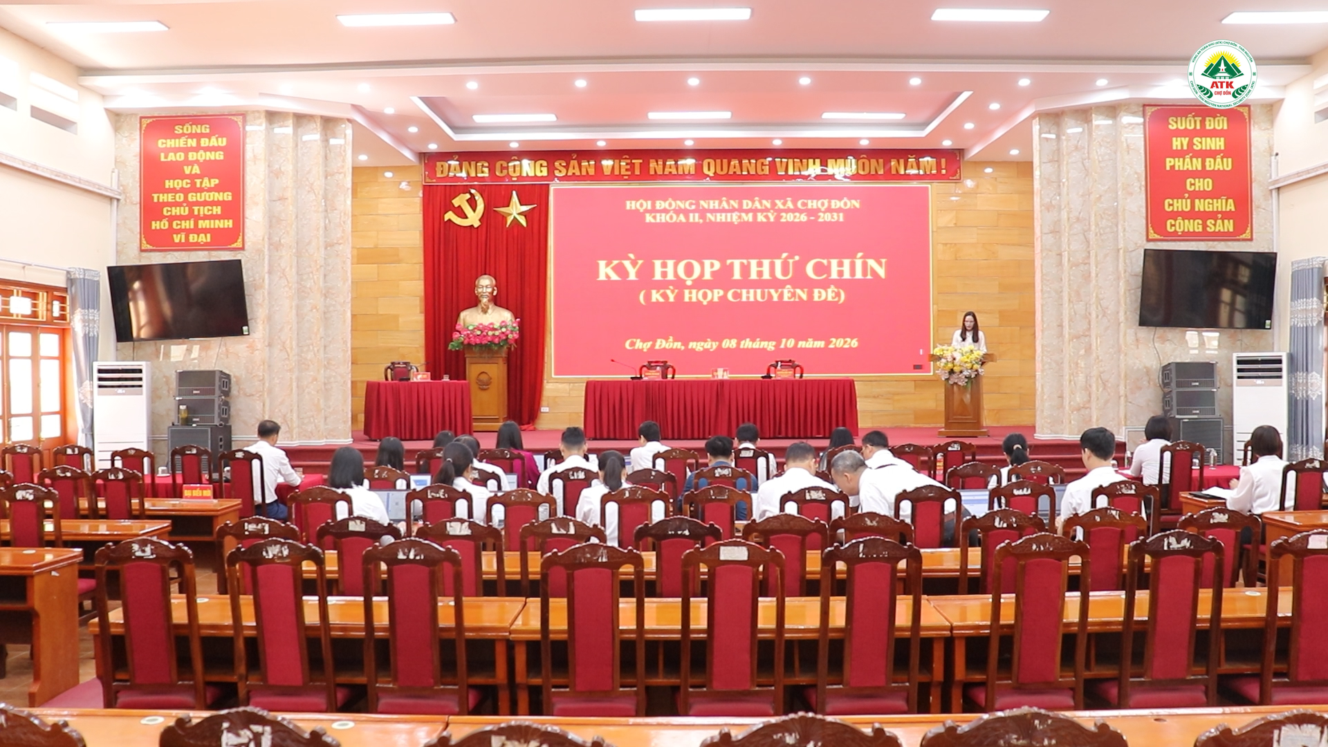 Anh-tin-bai