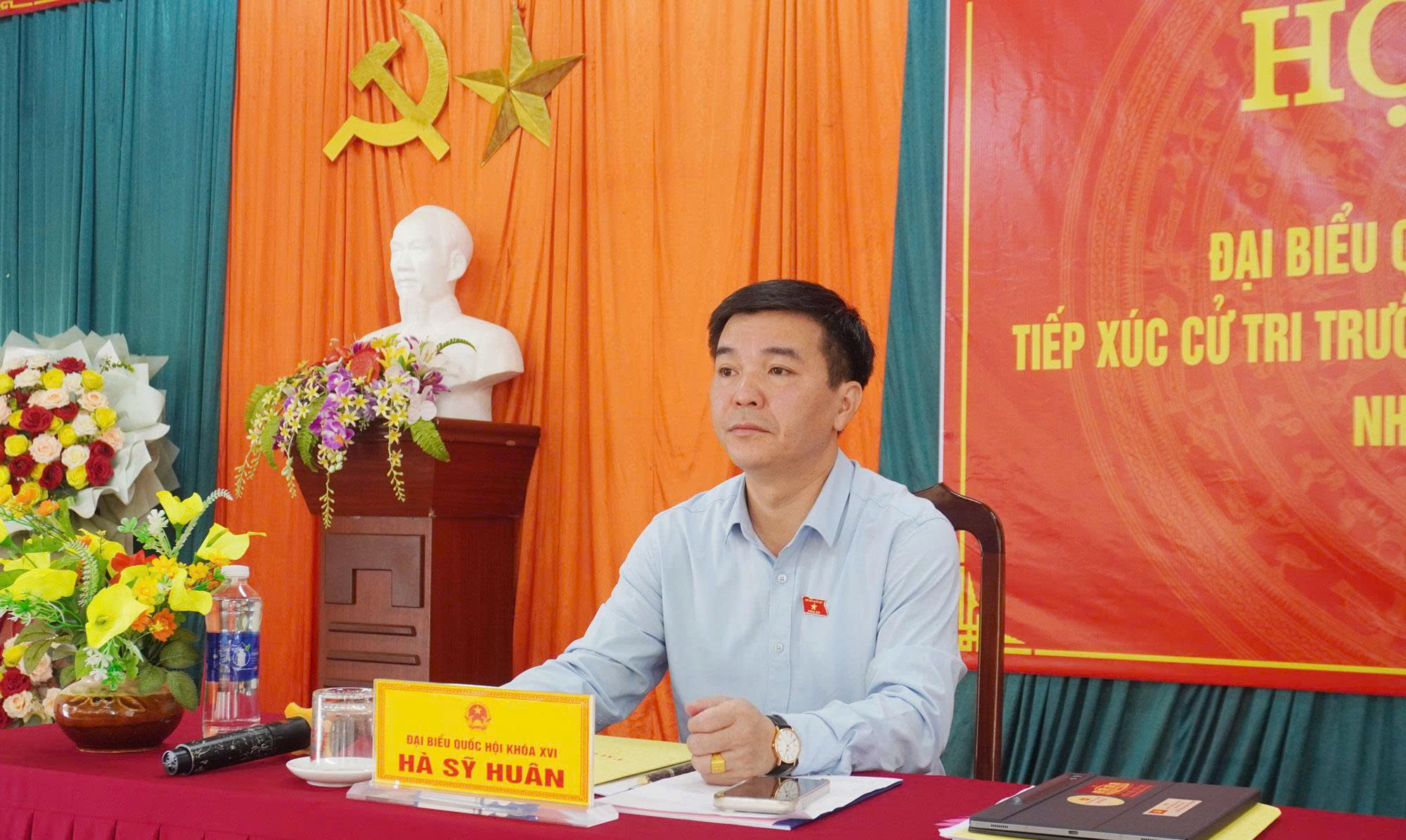 Anh-tin-bai