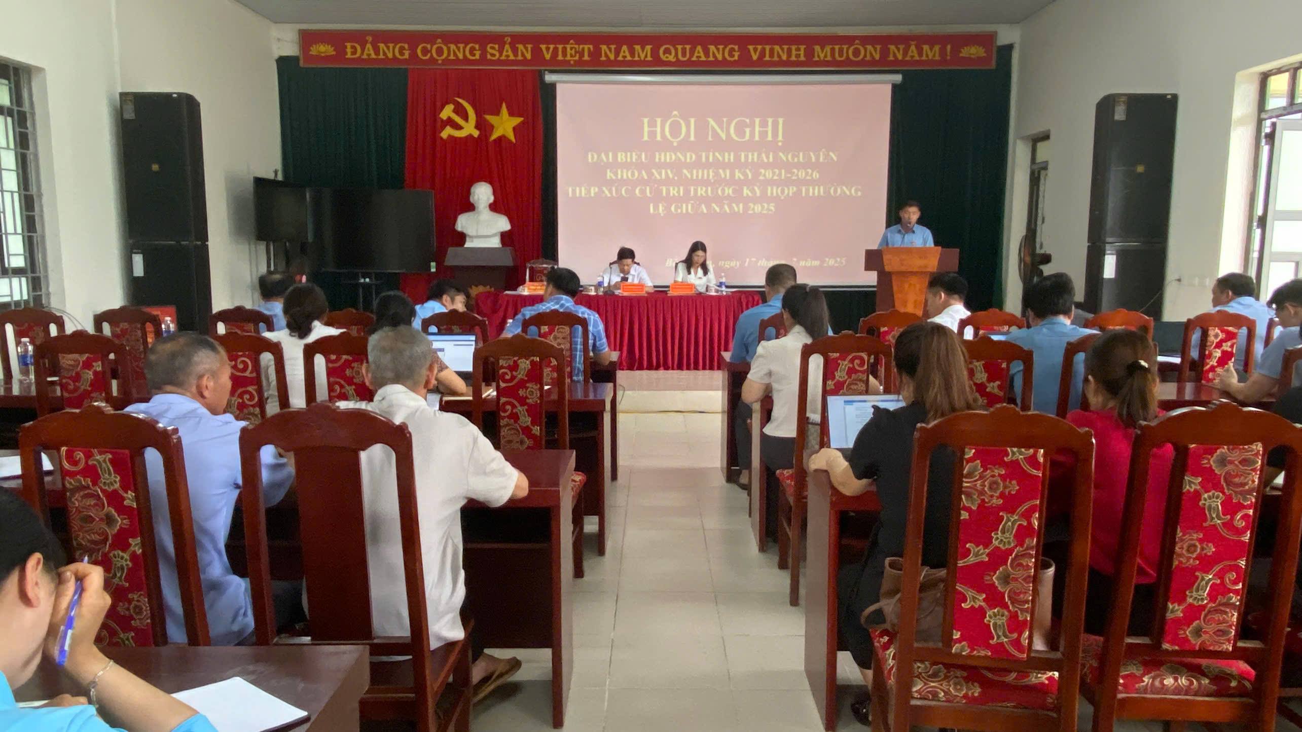 Đại biểu HĐND tỉnh tiếp xúc cử tri xã Bằng Vân