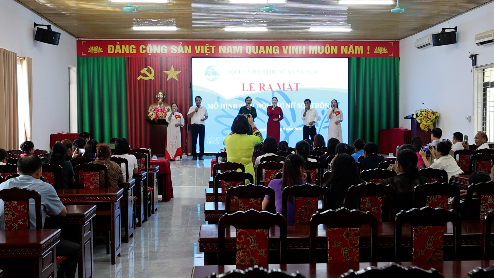 NÀ PHẶC RA MẮT MÔ HÌNH “CHI HỘI PHỤ NỮ SỐ” TẠI THÔN 2