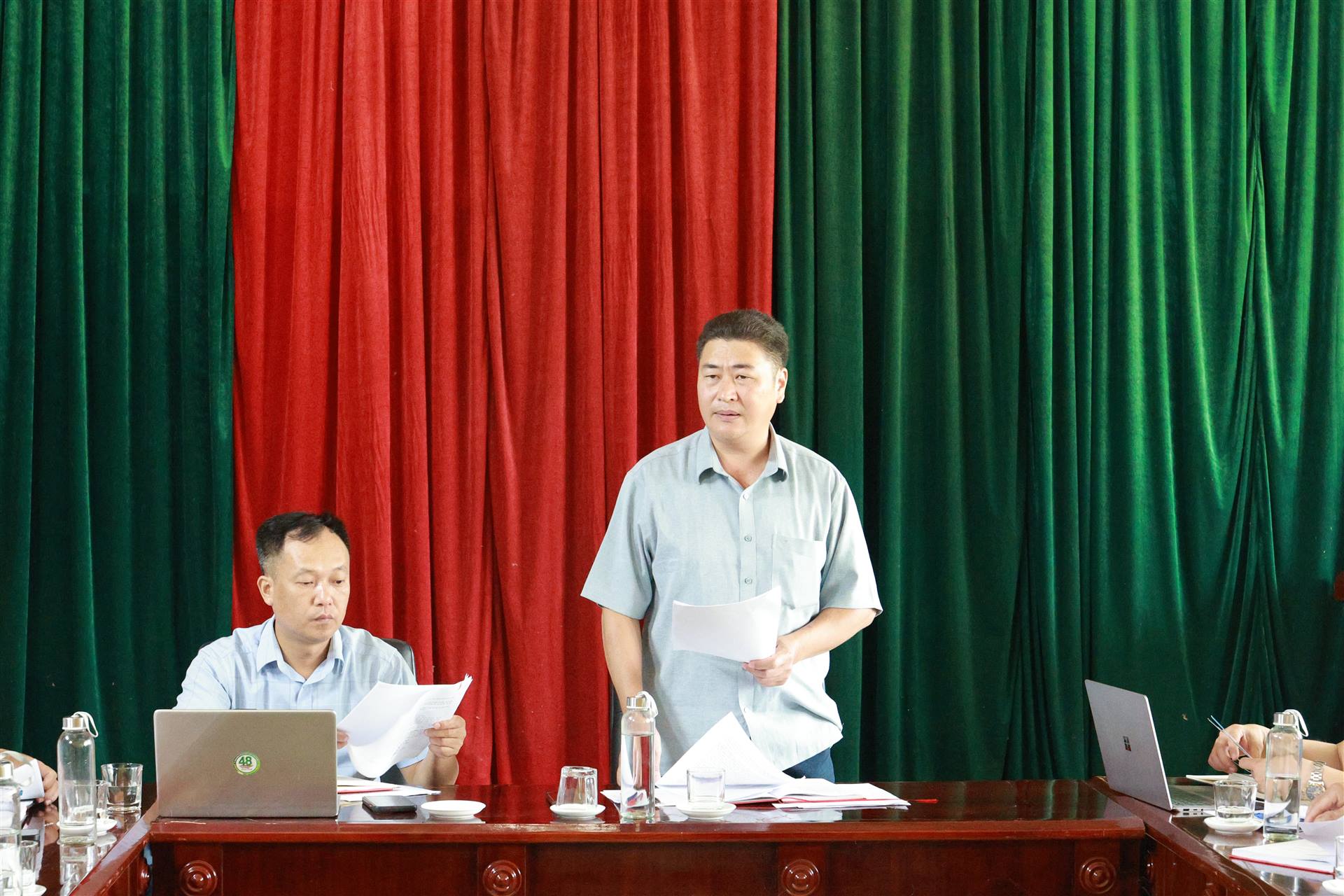 Anh-tin-bai