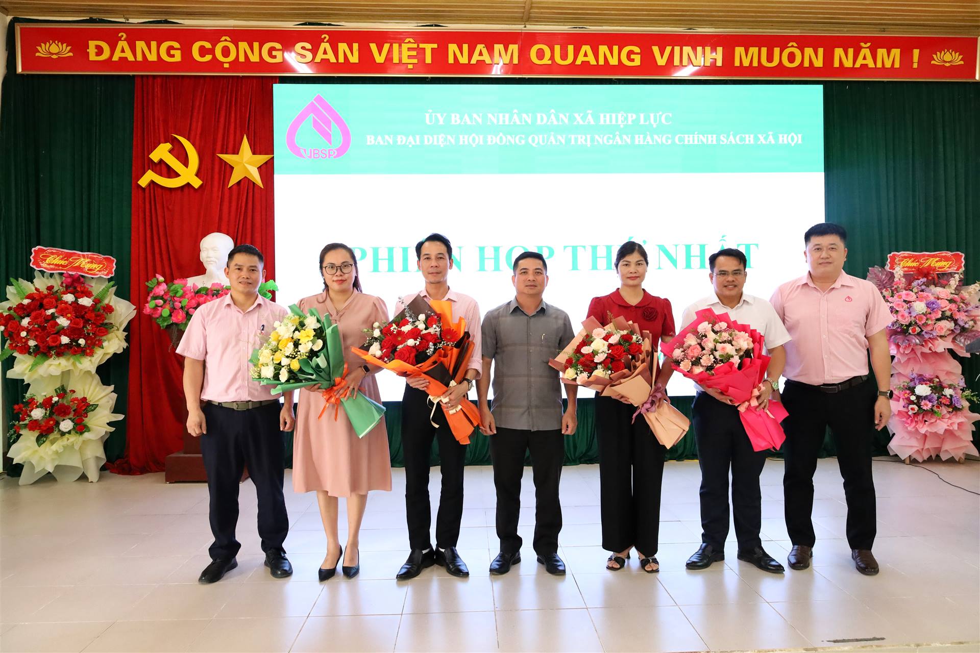 Xã Hiệp Lực: Công bố quyết định thành lập Ban đại diện HĐQT Ngân hàng Chính sách xã hội xã