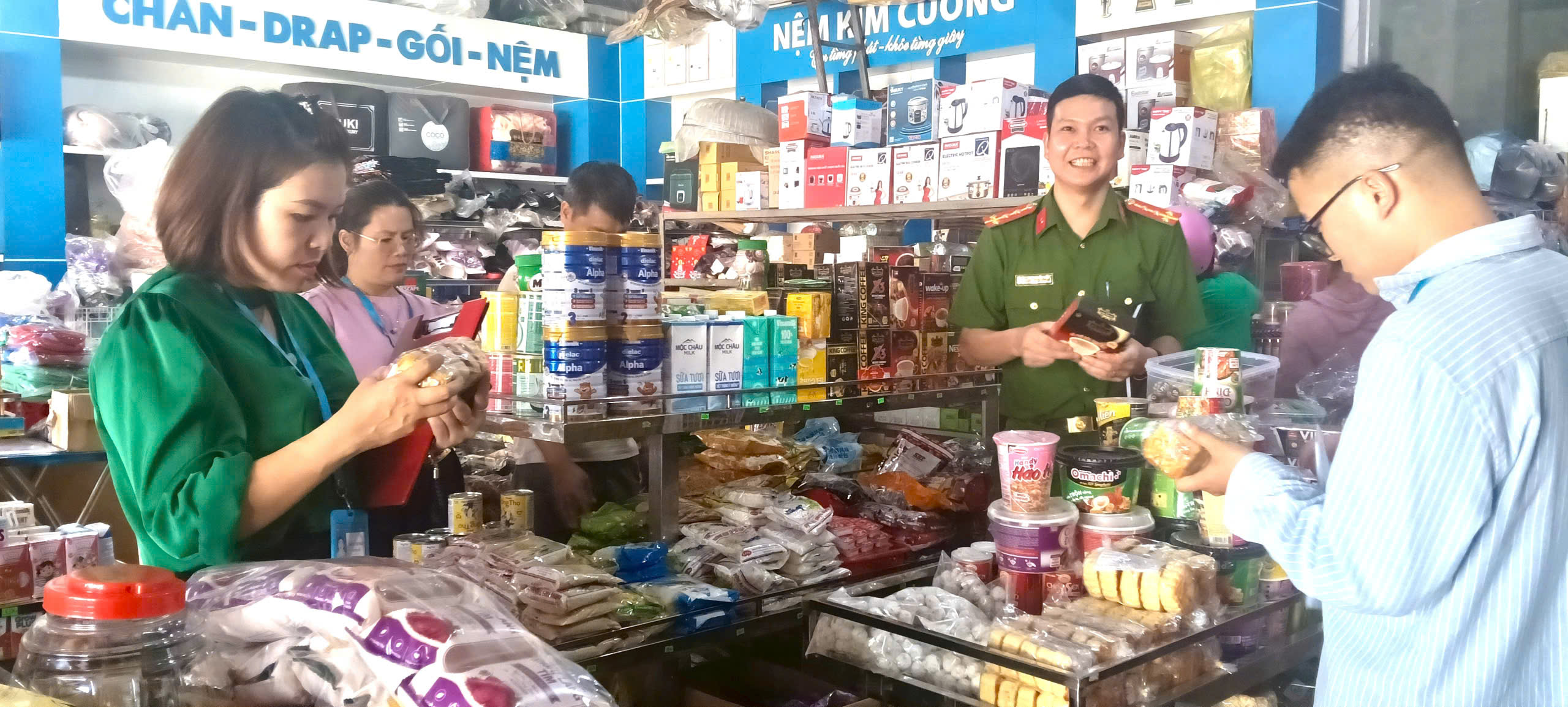 Anh-tin-bai