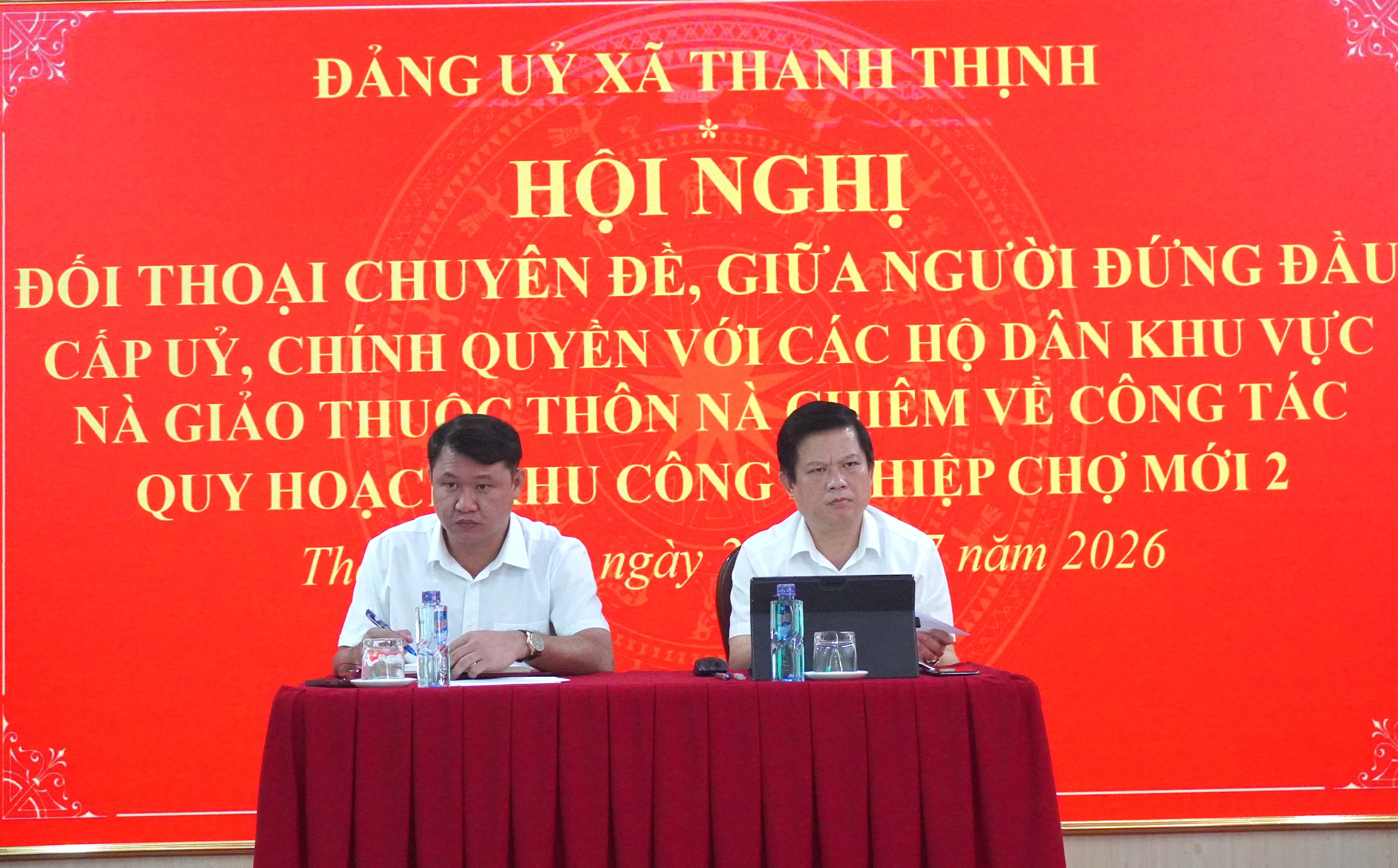 Hội nghị đối thoại trực tiếp giữa người đứng đầu cấp uỷ, chính quyền với các hộ dân khu vực Nà Giảo thuộc thôn Nà Chiêm về công tác quy hoạch khu công nghiệp Chợ Mới 2