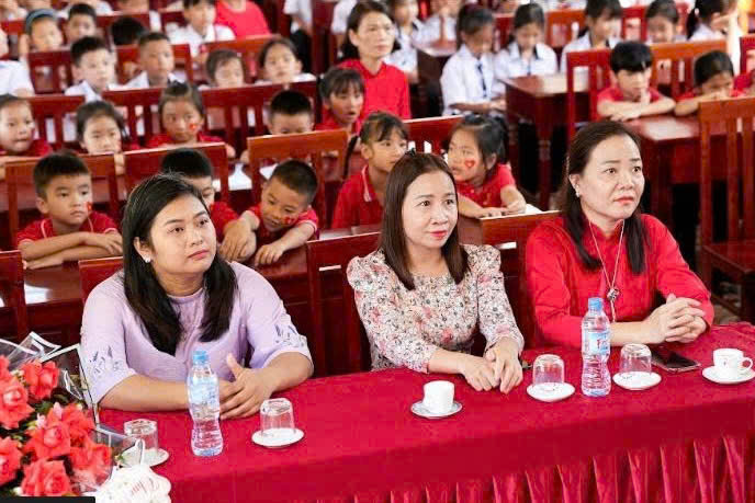 Anh-tin-bai