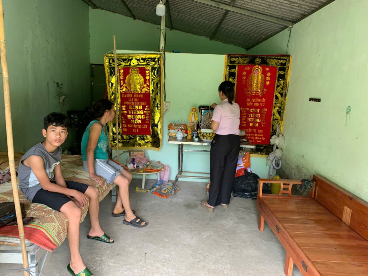 Anh-tin-bai
