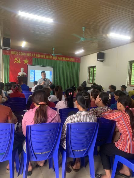 XÃ YÊN BÌNH TIẾP TỤC HƯỚNG DẪN NGƯỜI DÂN THỰC HIỆN THỦ TỤC HÀNH CHÍNH  QUA CỔNG DỊCH VỤ CÔNG QUỐC GIA