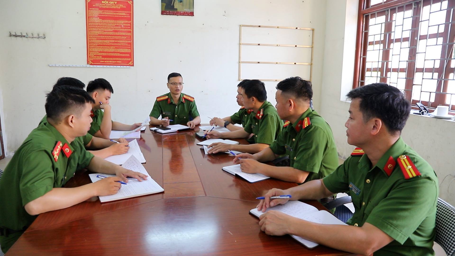 GƯƠNG TIÊU BIỂU BÀN PHÚC MINH – PHÓ TRƯỞNG CÔNG AN XÃ PHỦ THÔNG