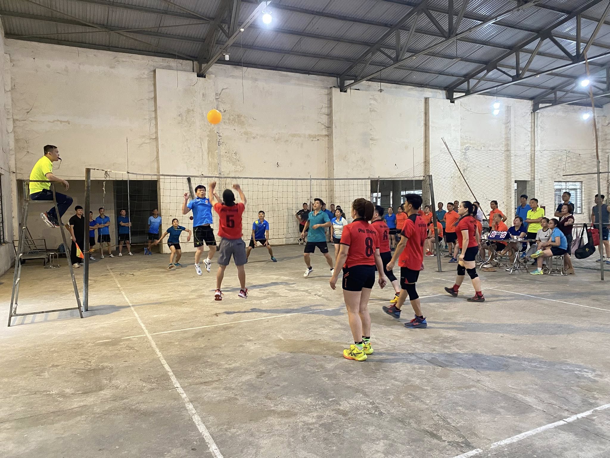Anh-tin-bai