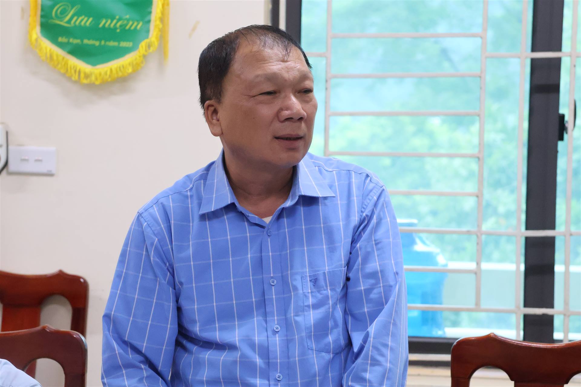 Anh-tin-bai