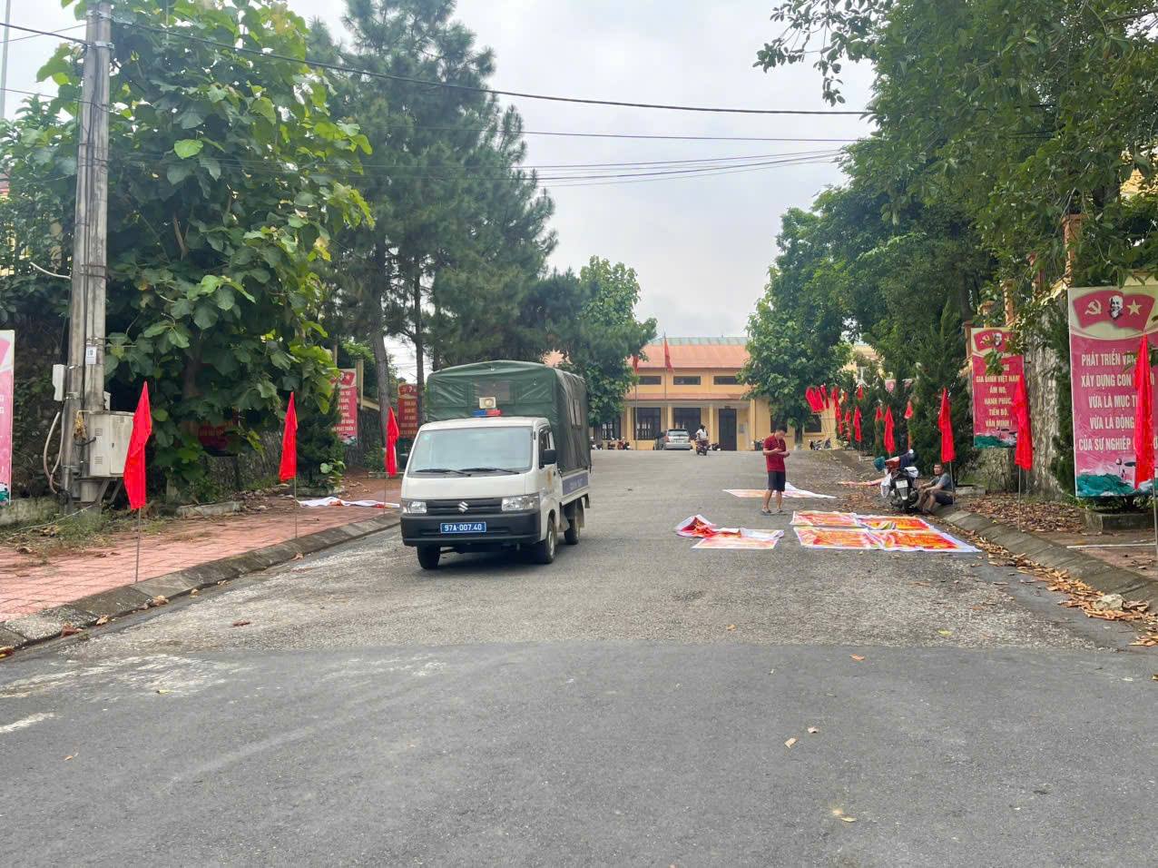 Anh-tin-bai