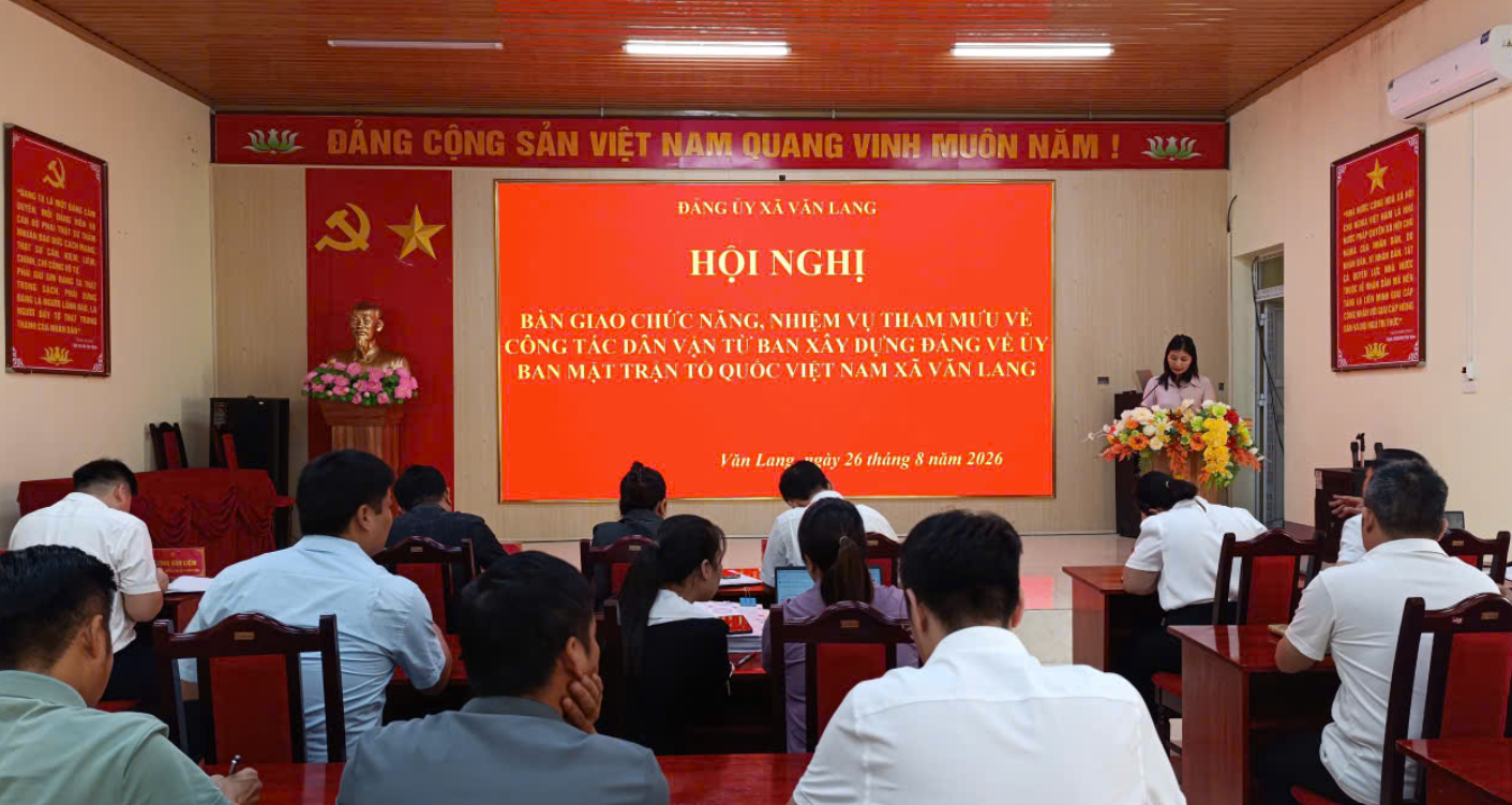 VĂN LANG TỔ CHỨC HỘI NGHỊ BÀN GIAO CHỨC NĂNG, NHIỆM VỤ THAM MƯU VỀ CÔNG TÁC DÂN VẬN