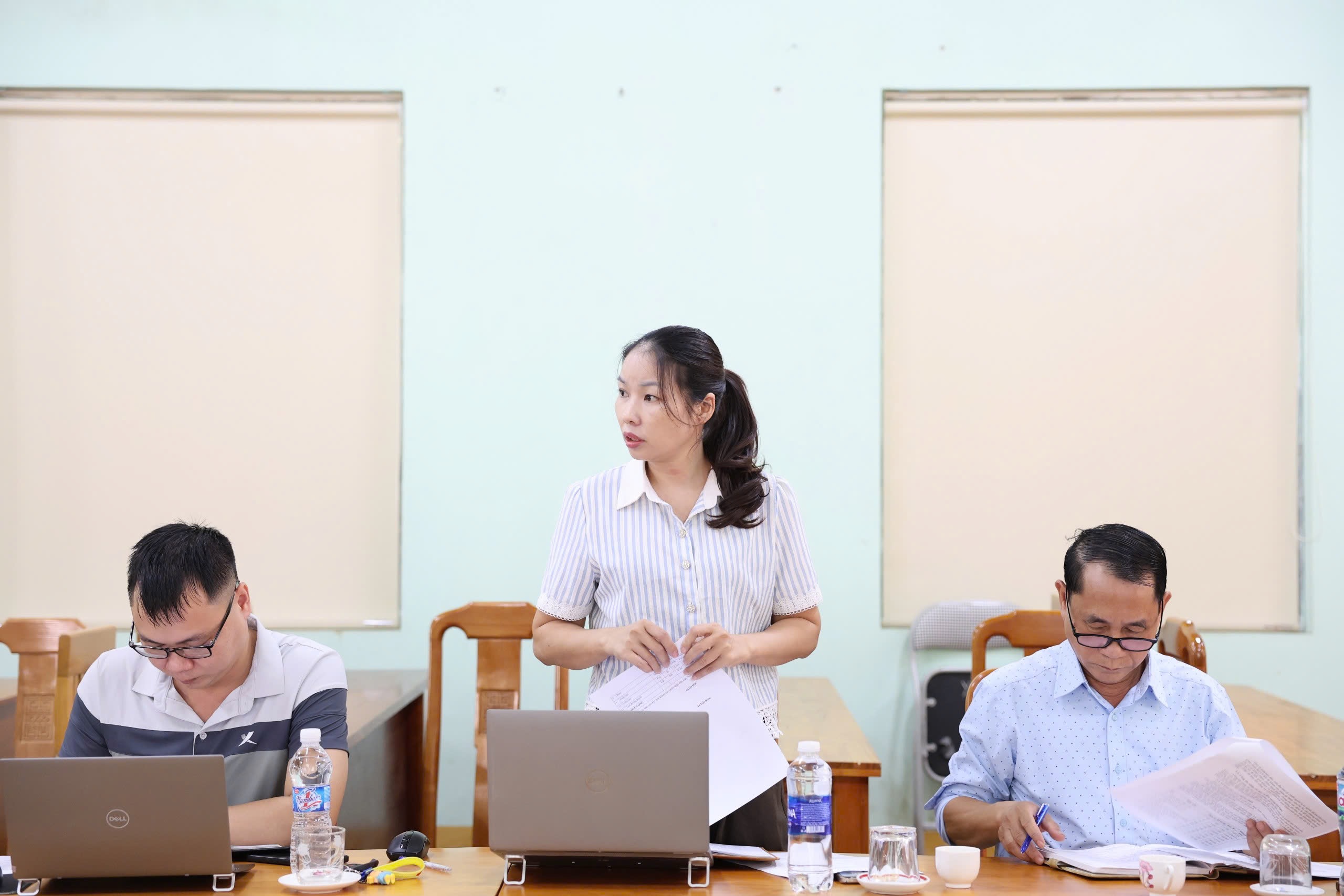 Anh-tin-bai