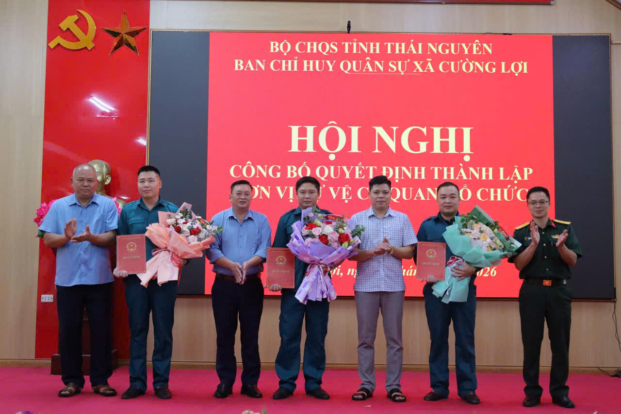 Hội nghị công bố quyết định thành lập 3 Tiểu đội Tự vệ