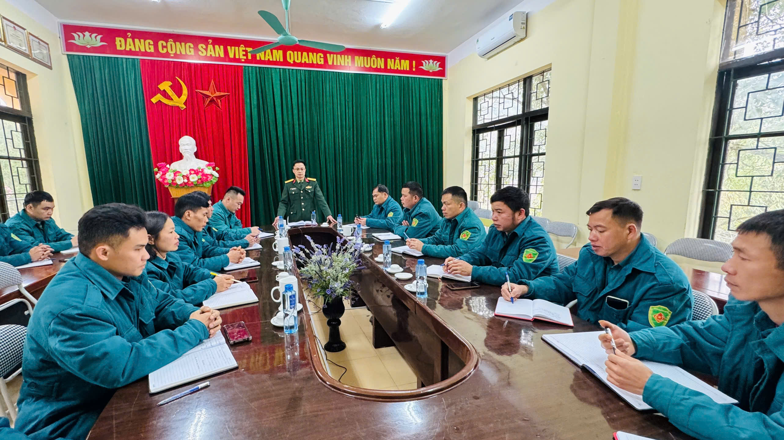 Ban Chỉ huy Quân sự xã Cường Lợi giao ban triển khai nhiệm vụ năm 2026