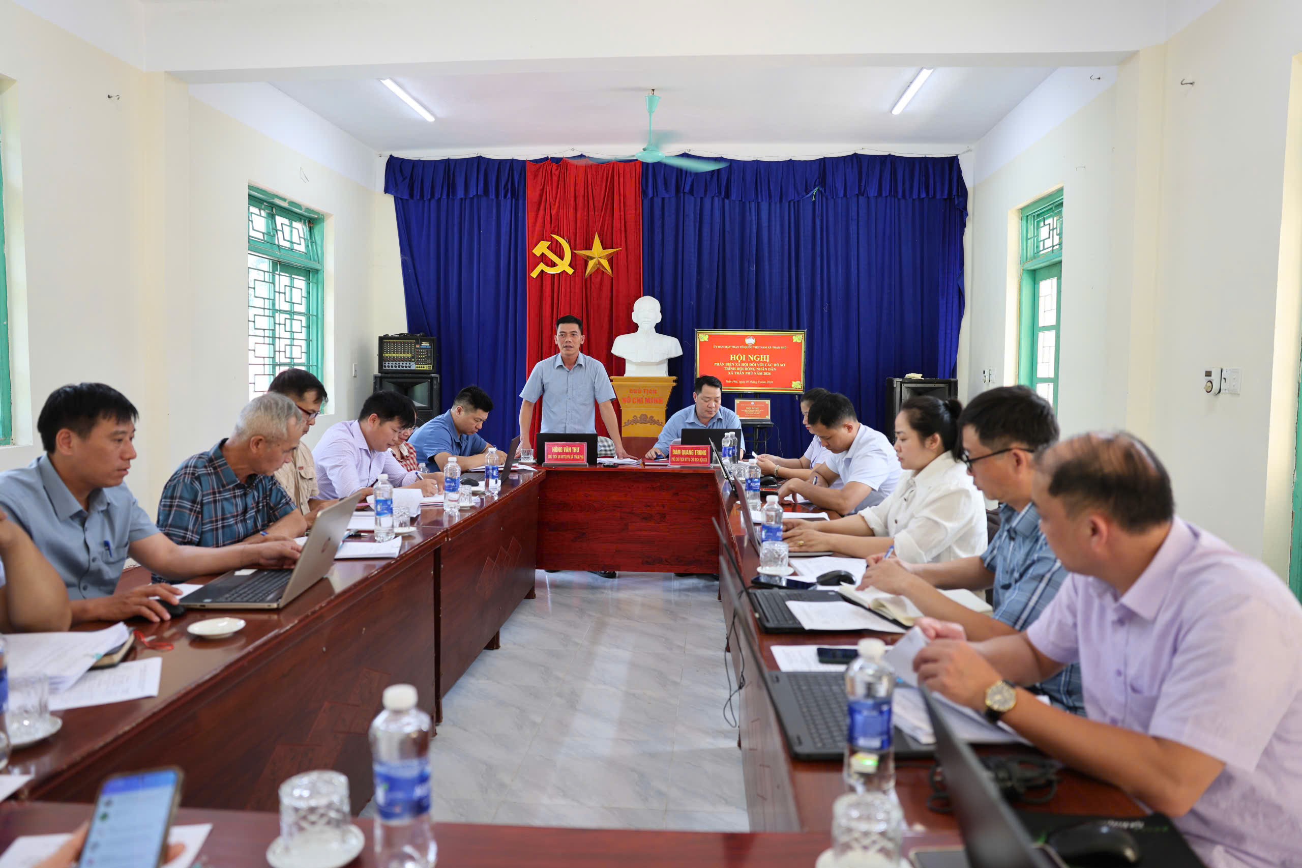 Hội nghị phản biện xã hội đối với các hồ sơ, dự thảo Nghị quyết trình HĐND xã năm 2026