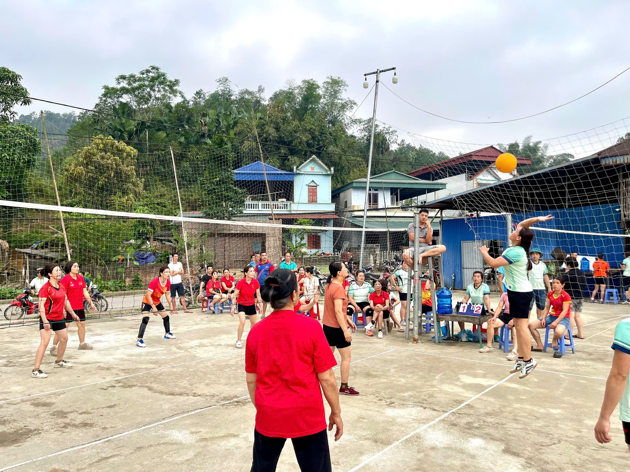 Xã Bạch Thông đẩy mạnh phong trào thể dục thể thao đại chúng 