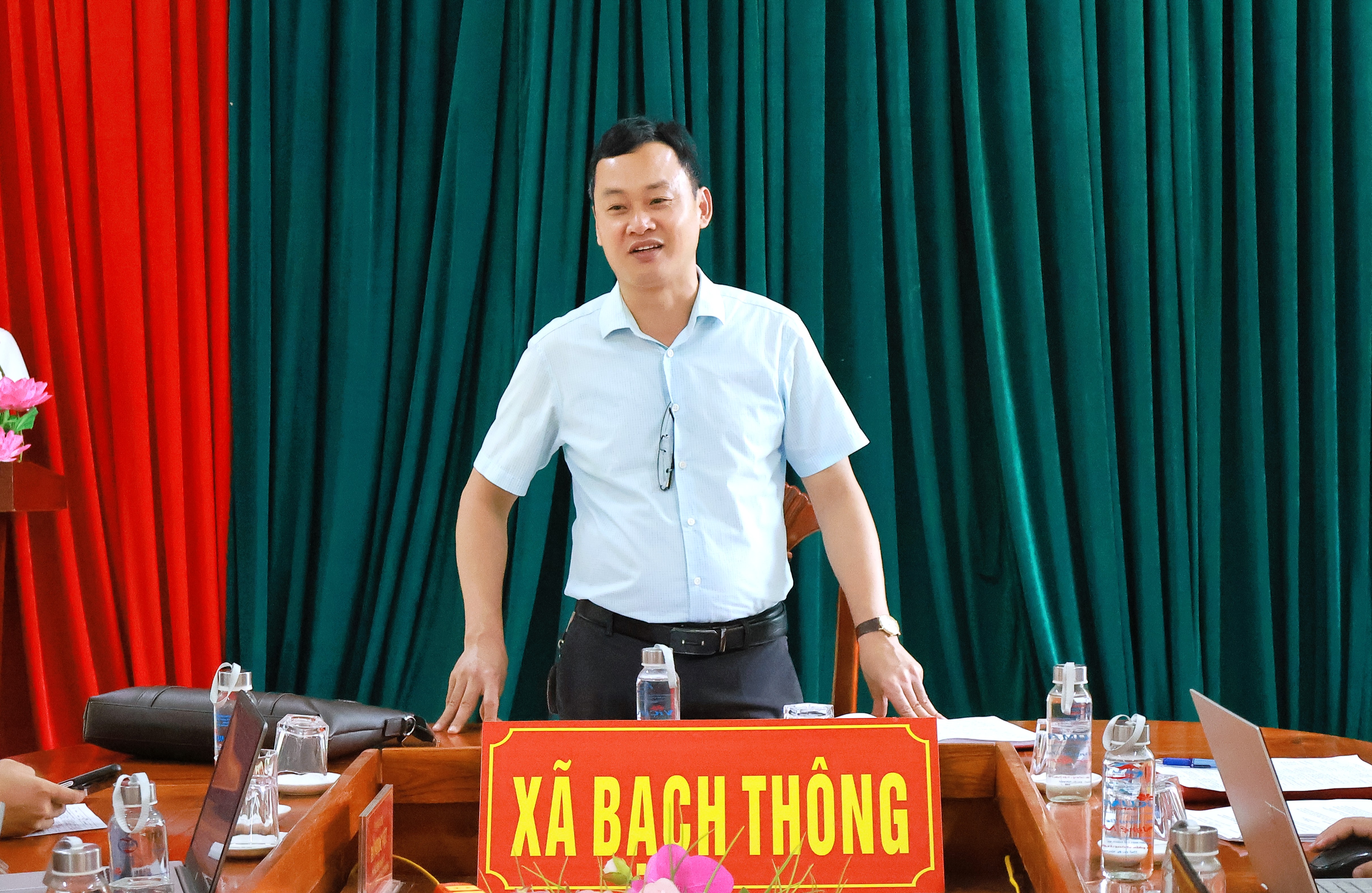 Anh-tin-bai