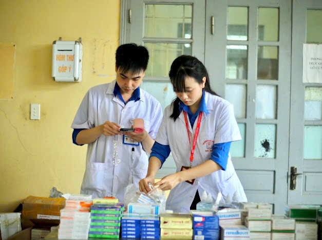 Anh-tin-bai