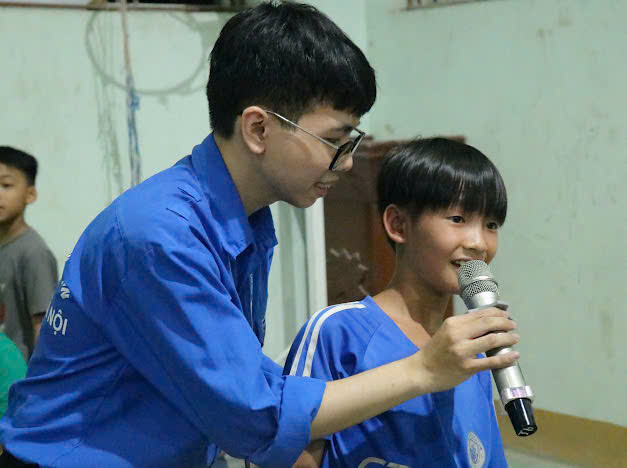 Anh-tin-bai