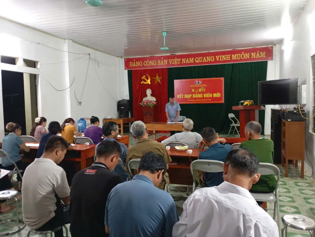 TRẠM Y TẾ XÃ CẨM GIÀNG ĐẨY MẠNH TRUYỀN THÔNG PHÒNG, CHỐNG TĂNG HUYẾT ÁP VÀ ĐÁI THÁO ĐƯỜNG
