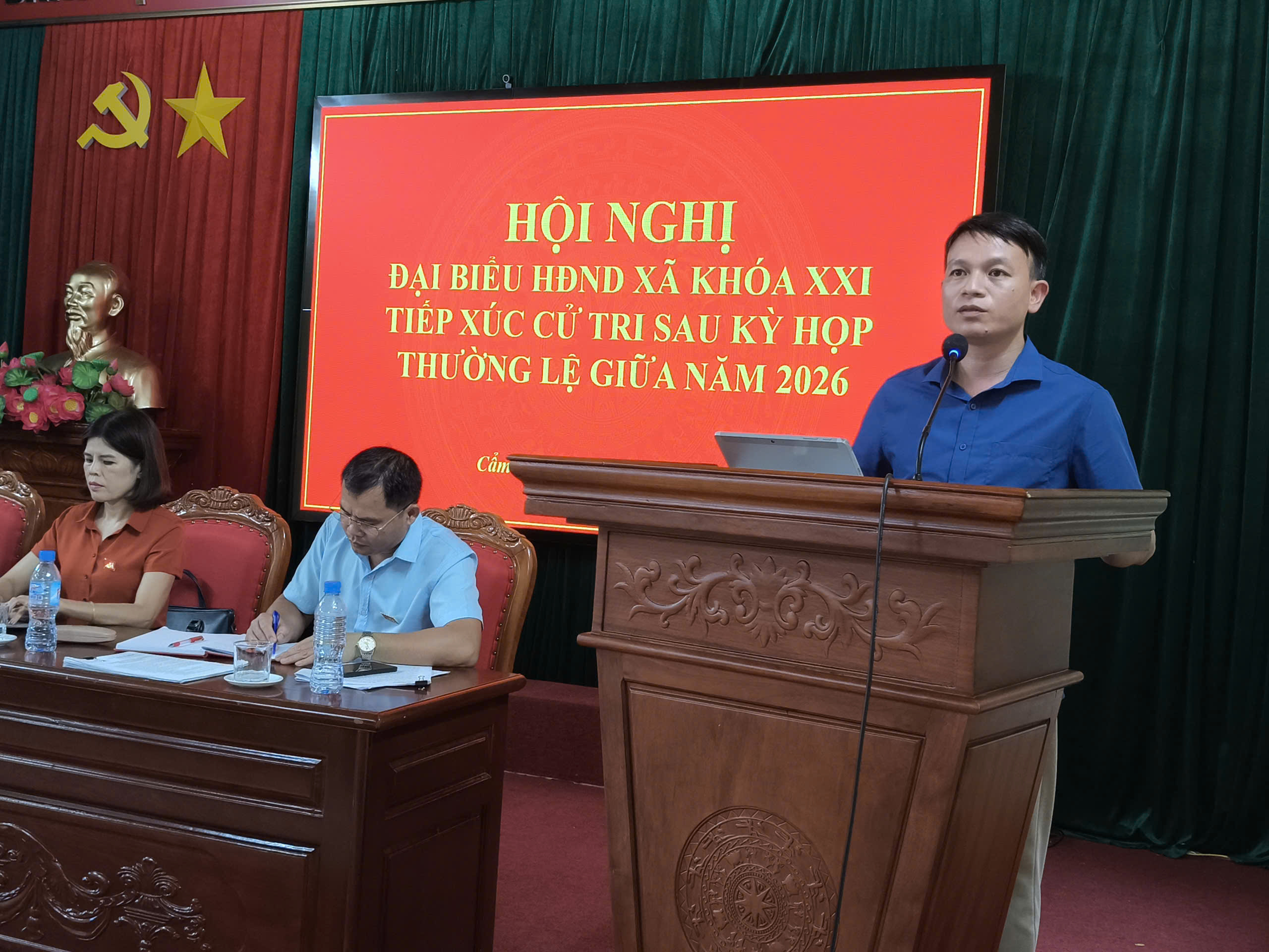 Anh-tin-bai