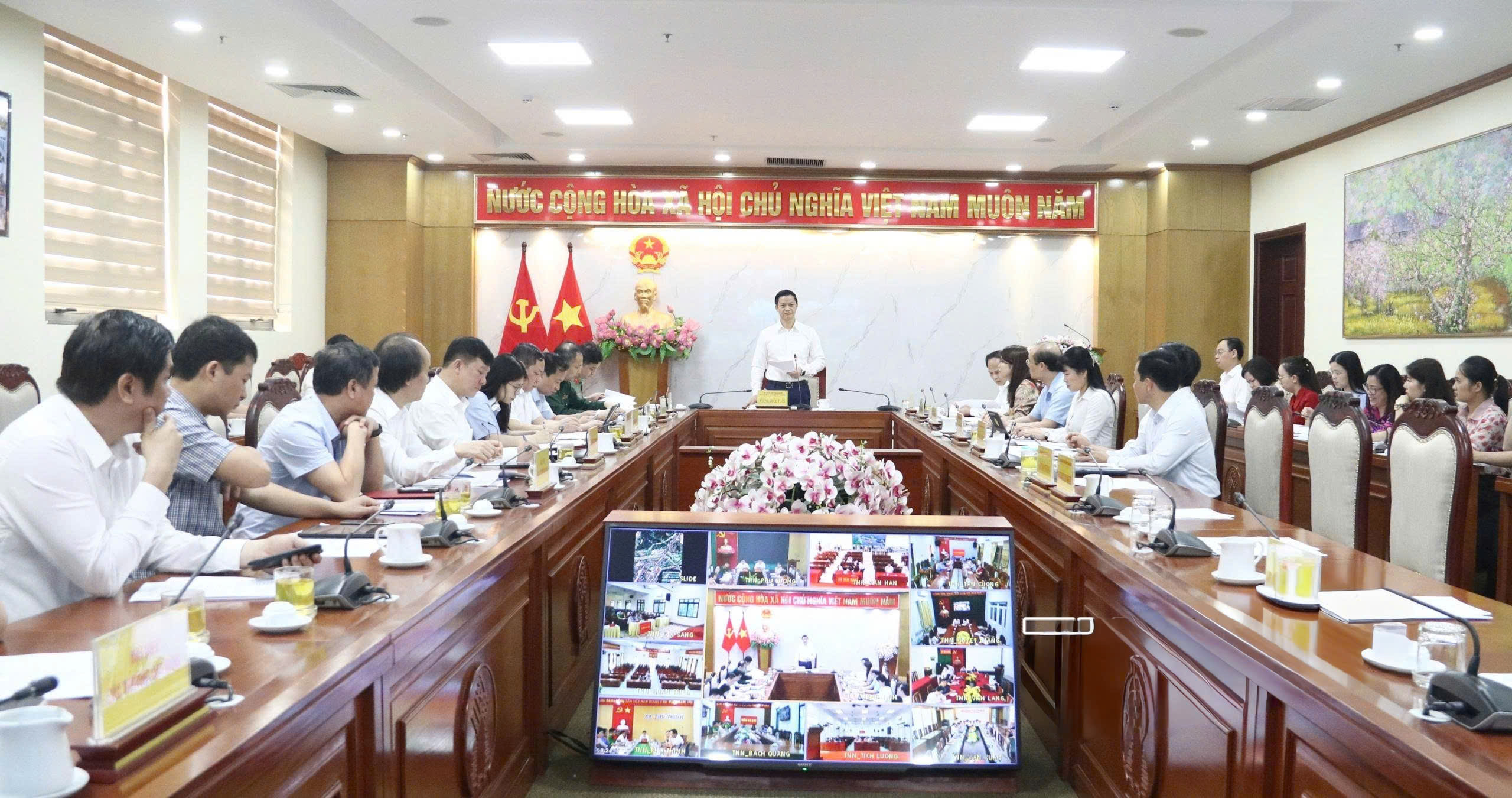 CHỦ TỊCH UBND TỈNH VƯƠNG QUỐC TUẤN CHỈ ĐẠO TRIỂN KHAI PHƯƠNG ÁN SẮP XẾP, XỬ LÝ TÀI SẢN CÔNG TRÊN ĐỊA BÀN TỈNH