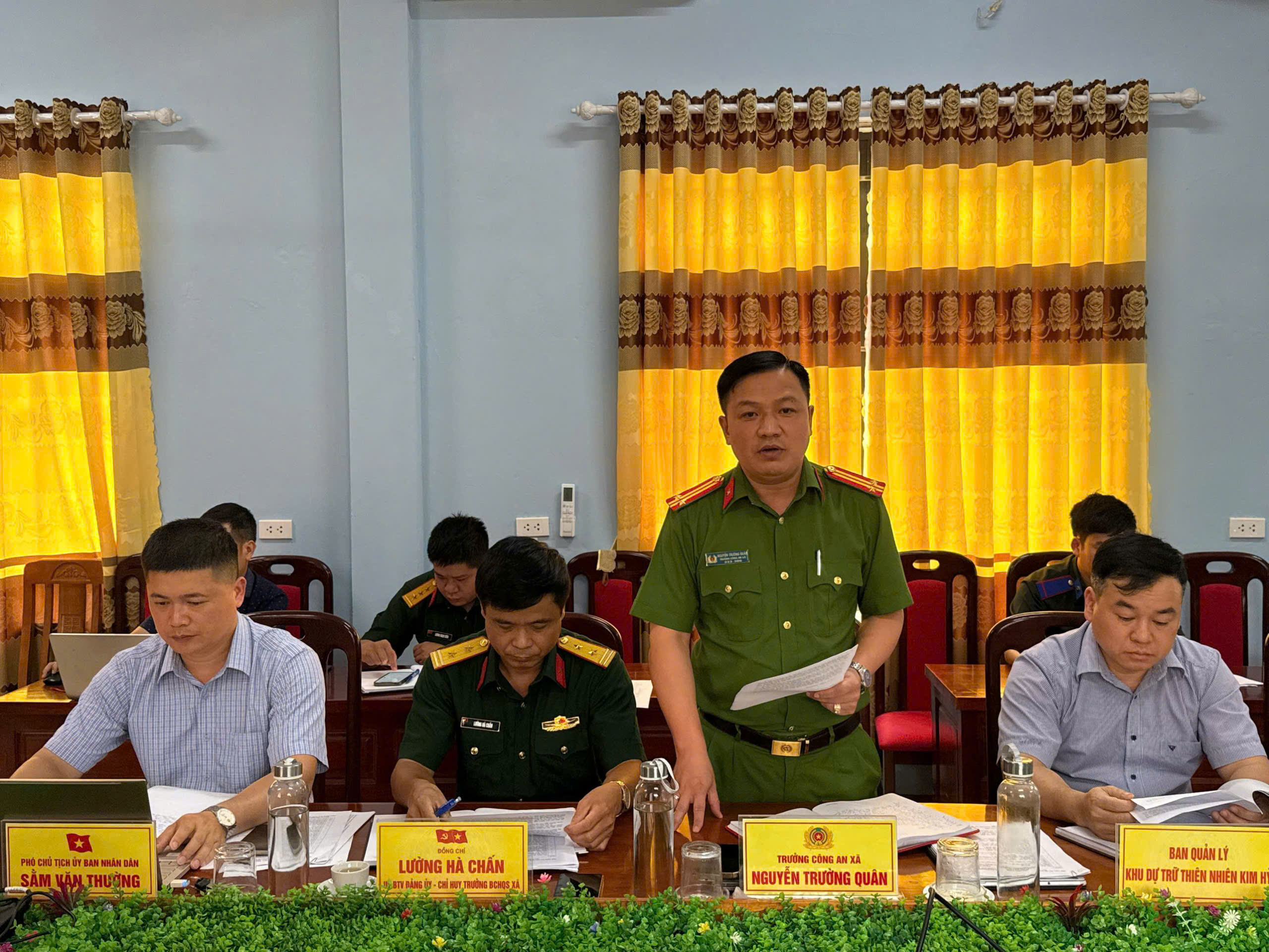 Anh-tin-bai