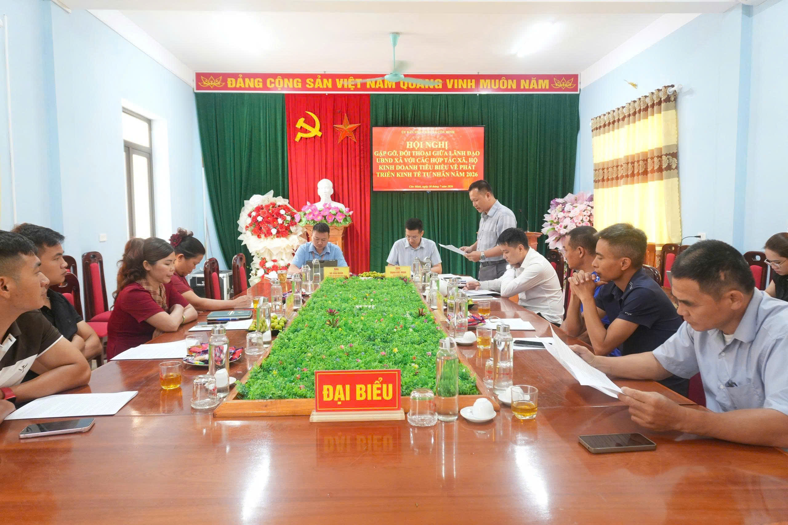 Anh-tin-bai