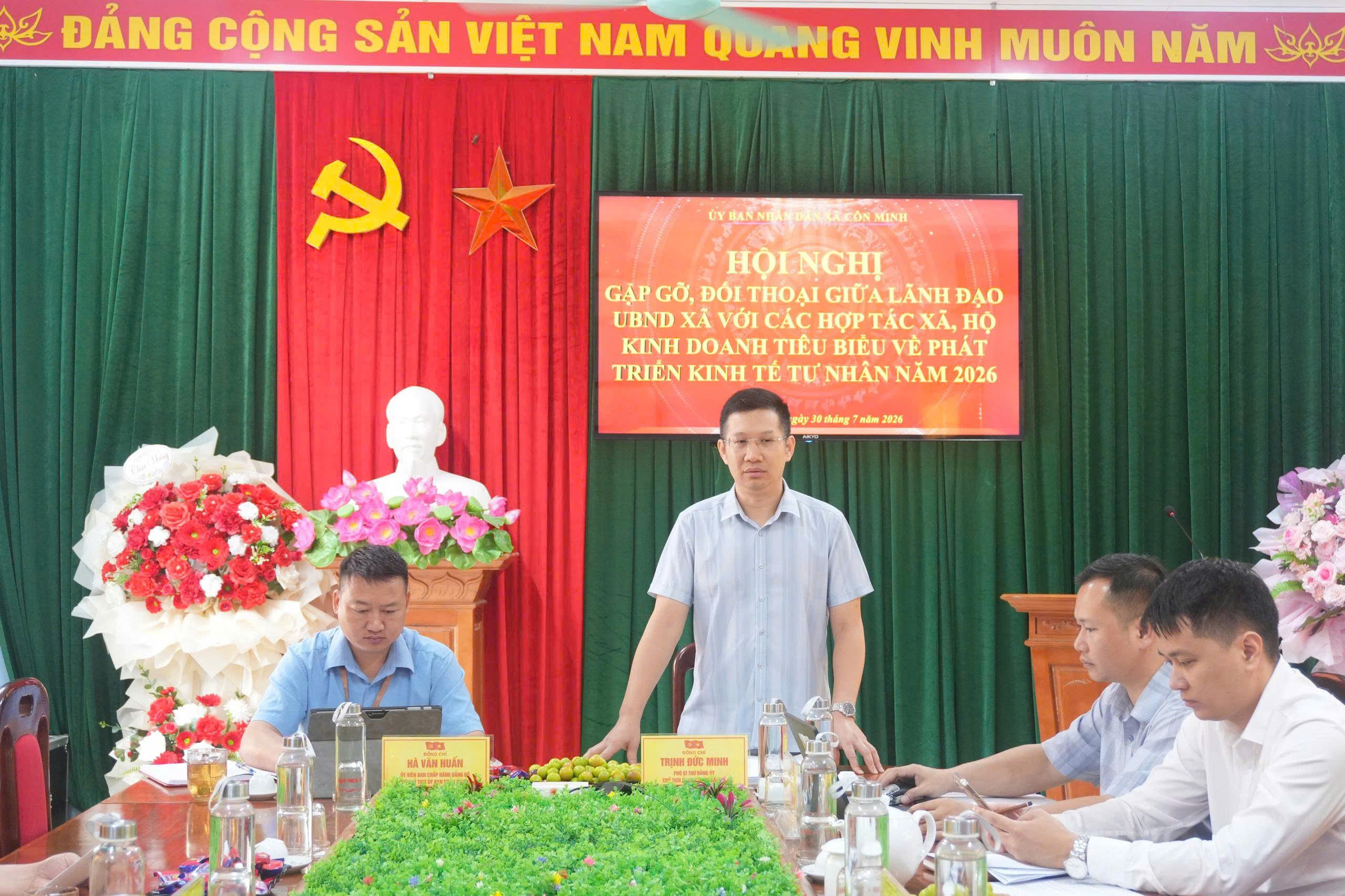 Anh-tin-bai
