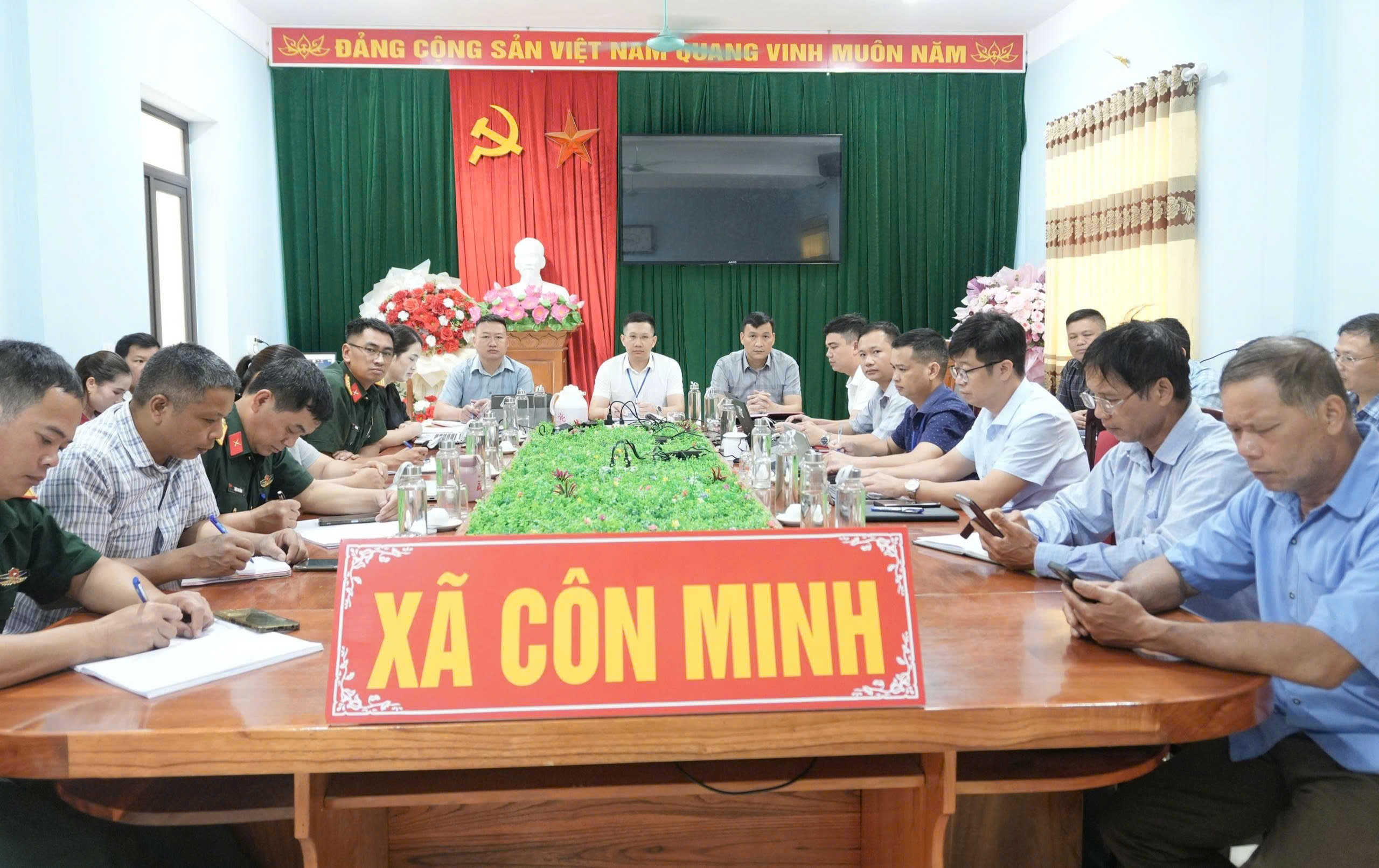 Anh-tin-bai