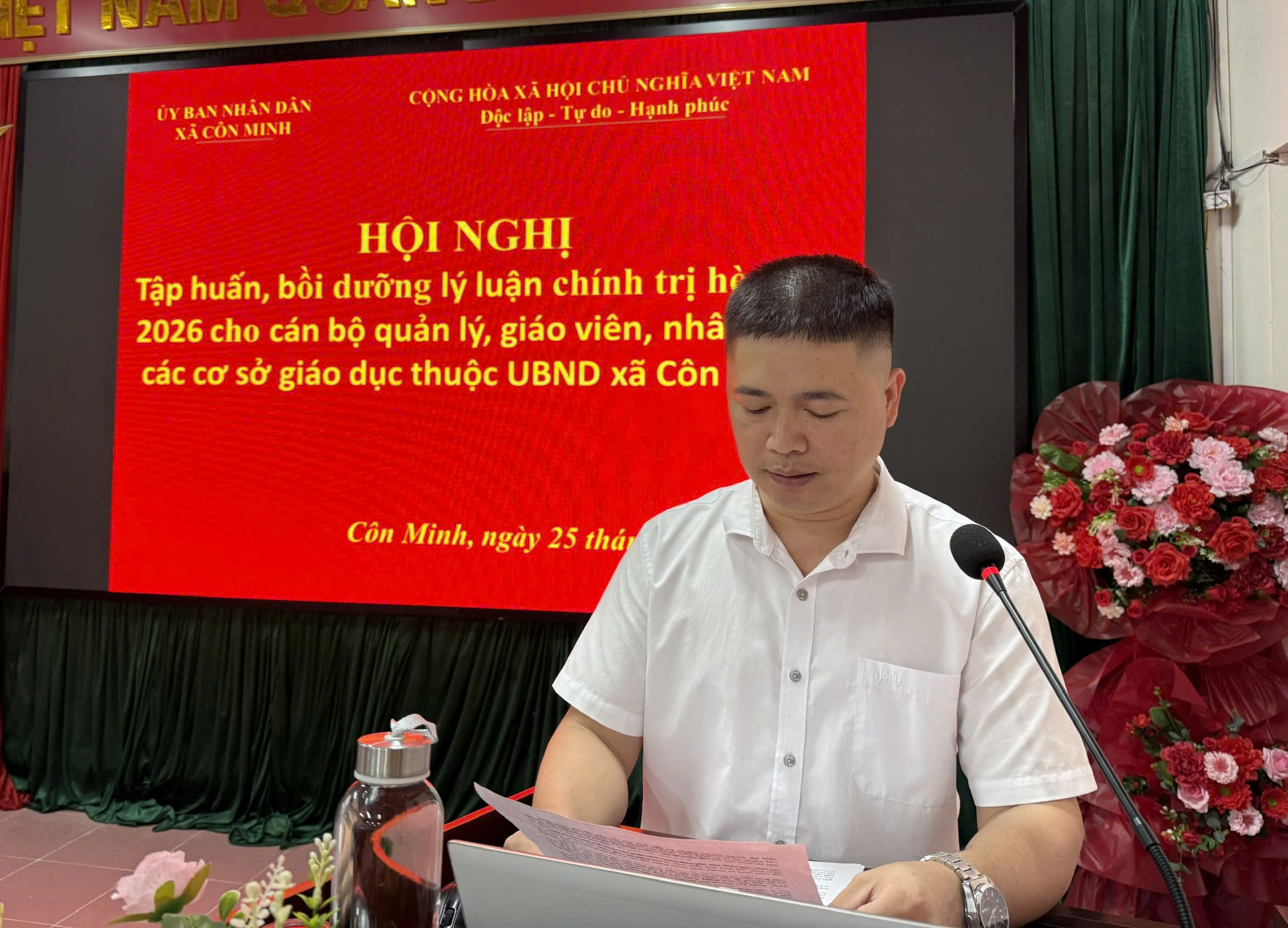 Anh-tin-bai
