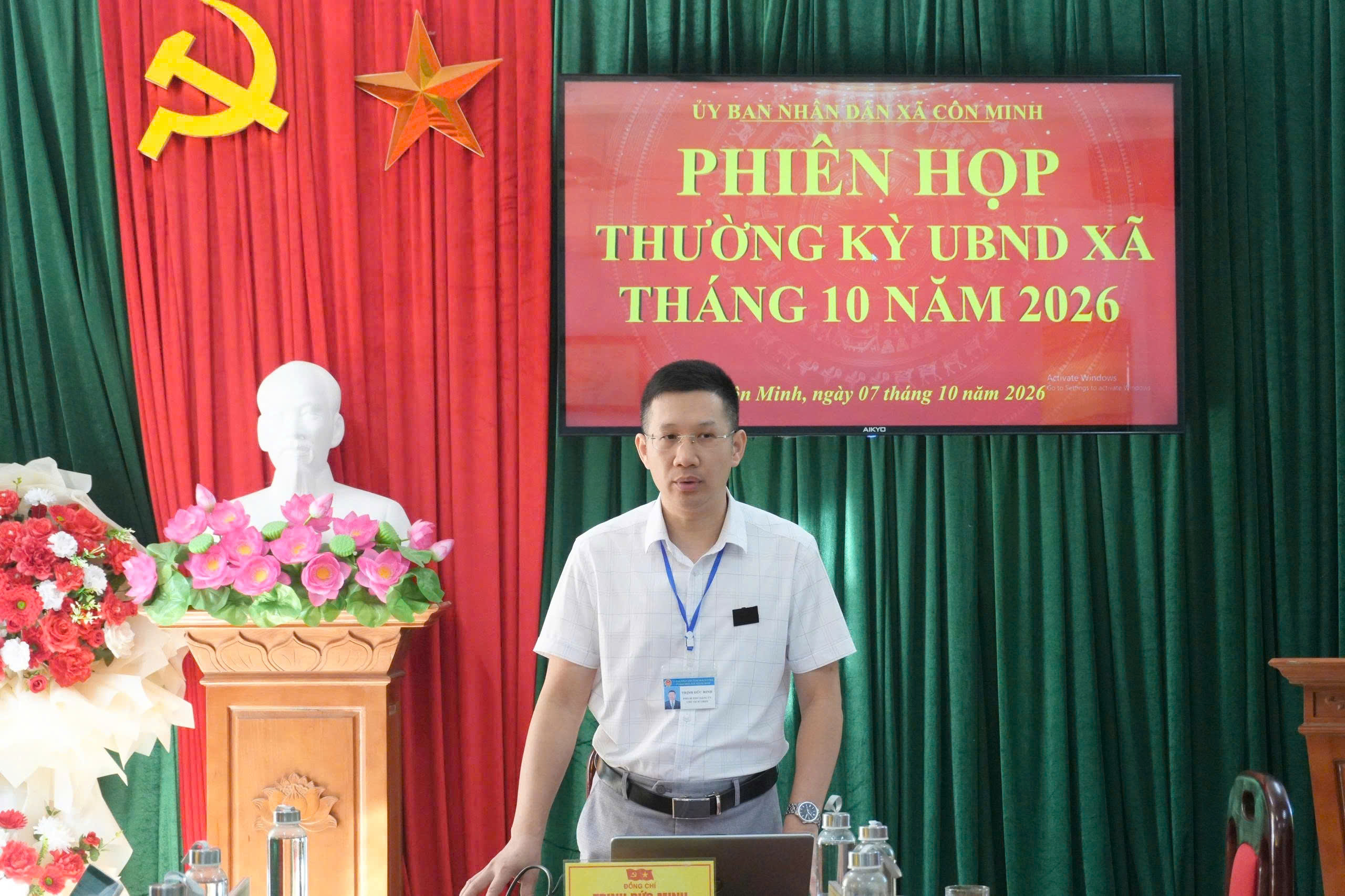 Anh-tin-bai