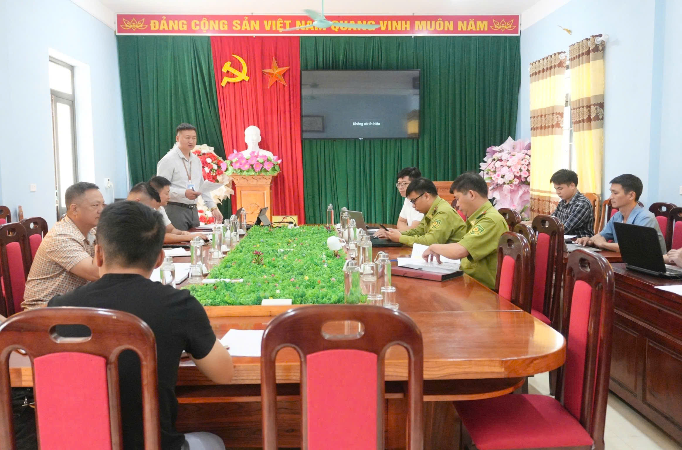 Anh-tin-bai