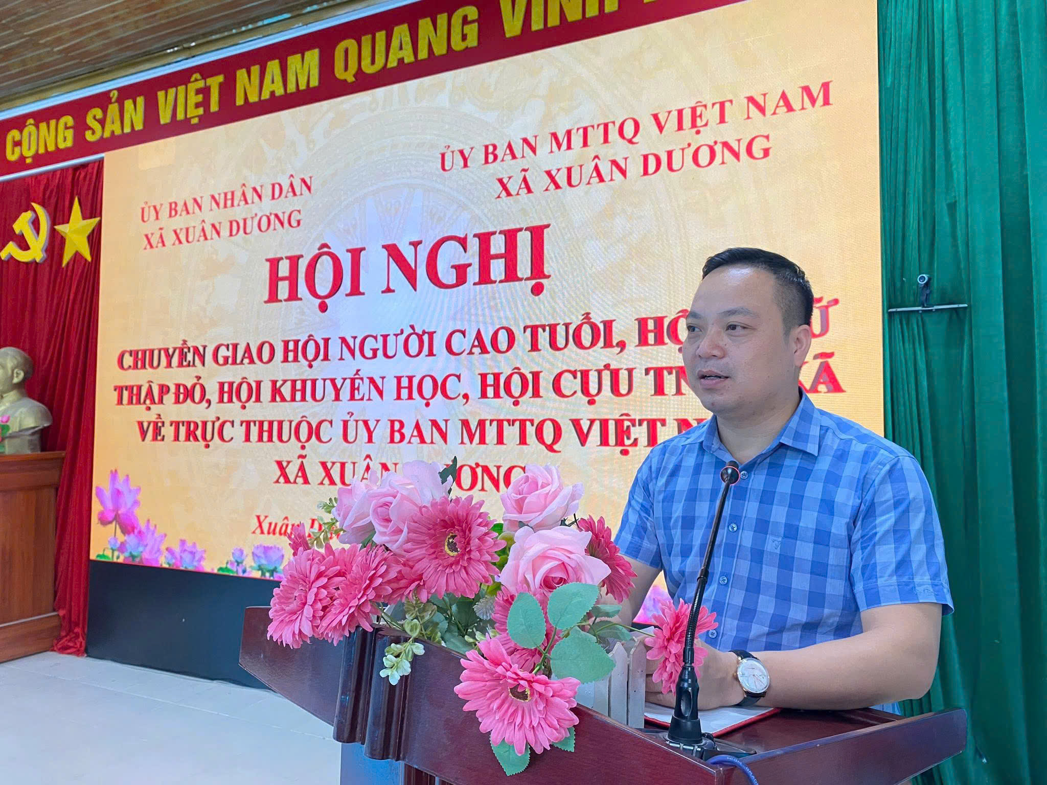 Anh-tin-bai