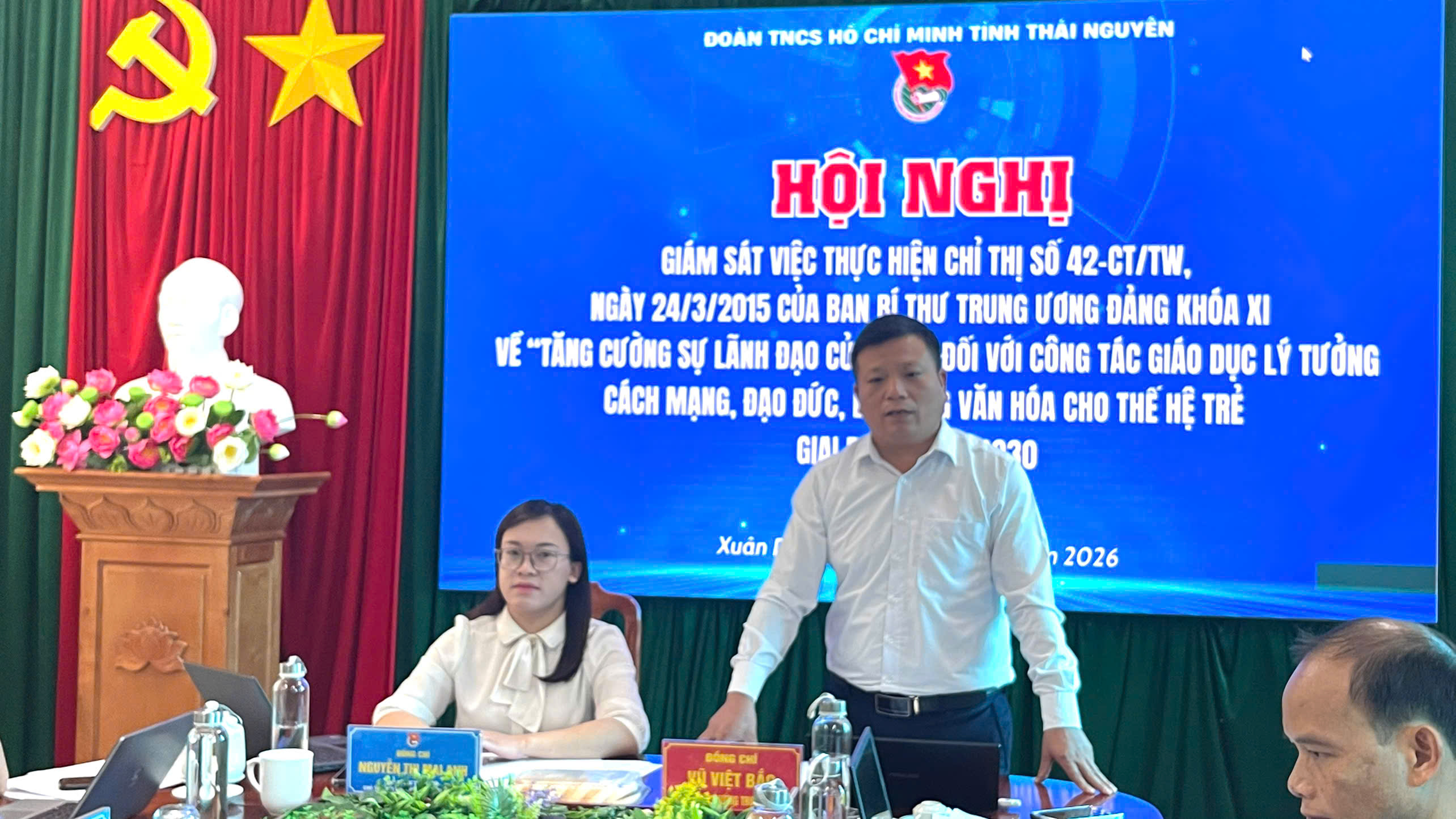TỈNH ĐOÀN THÁI NGUYÊN GIÁM SÁT VIỆC THỰC HIỆN CHỈ THỊ SỐ 42-CT/TW TẠI XÃ XUÂN DƯƠNG 