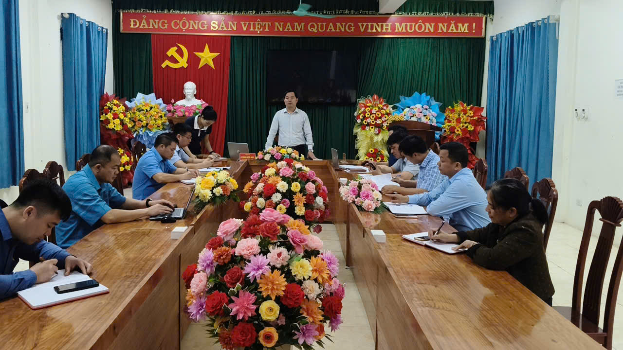 HĐND XÃ VĨNH THÔNG TỔ CHỨC PHIÊN HỌP THƯỜNG TRỰC MỞ RỘNG THÁNG 4/2026