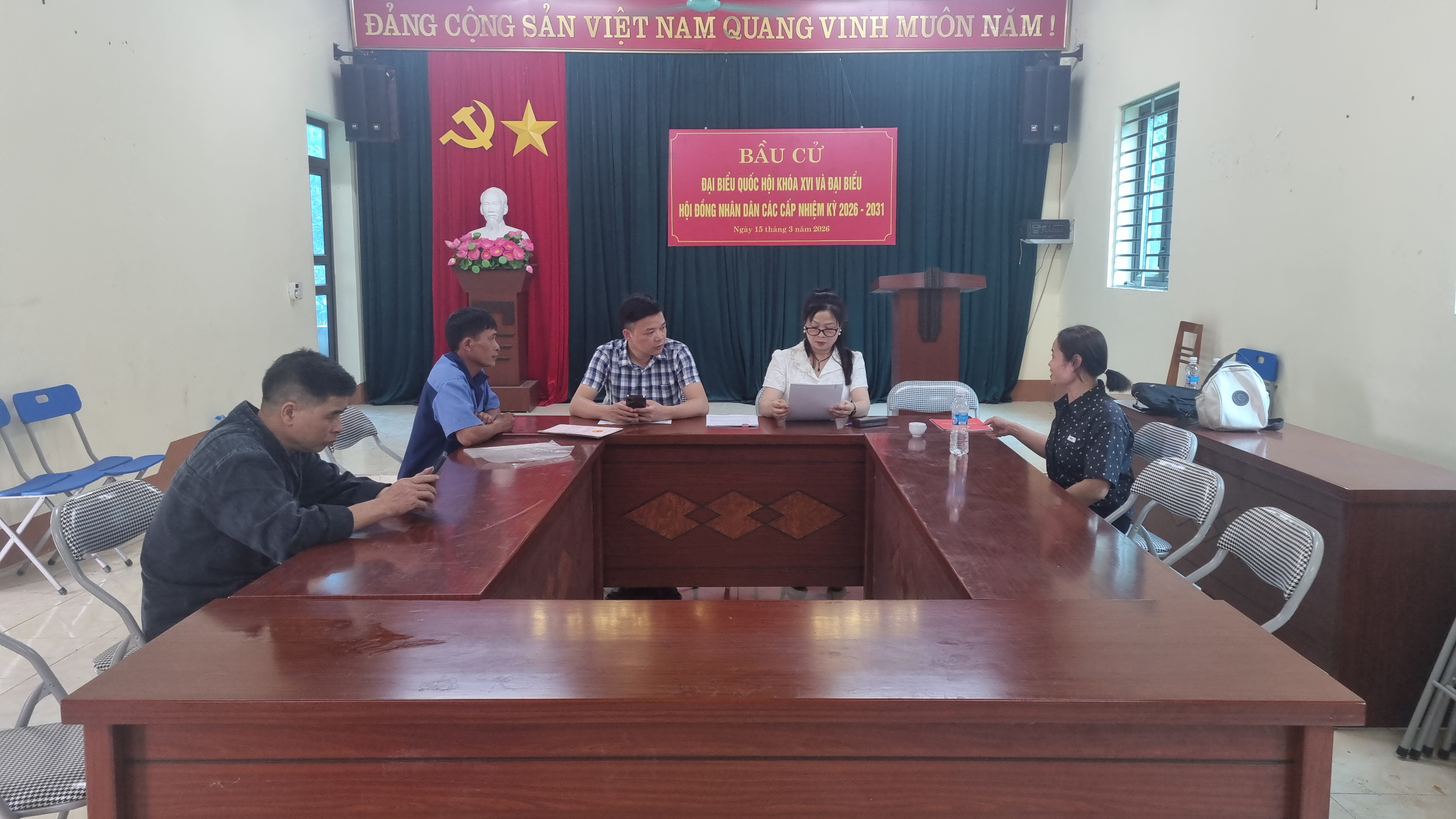 XÃ VĨNH THÔNG TRIỂN KHAI, THỰC HIỆN CÔNG TÁC ĐĂNG KÝ, LẬP HỒ SƠ ĐỊA CHÍNH VÀ HOÀN THIỆN CƠ SỞ DỮ LIỆU ĐẤT ĐAI