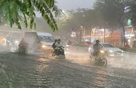 TIN CẢNH BÁO DÔNG, LỐC, SÉT, MƯA ĐÁ VÀ MƯA LỚN CỤC BỘ  TỈNH THÁI NGUYÊN