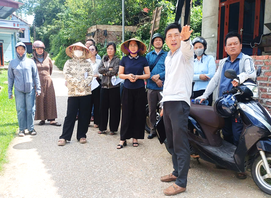 BAN KINH TẾ - NGÂN SÁCH HĐND XÃ PHONG QUANG  TỔ CHỨC KHẢO SÁT CÁC CÔNG TRÌNH, DỰ ÁN ĐẦU TƯ CÔNG  GIAI ĐOẠN 2026 – 2030