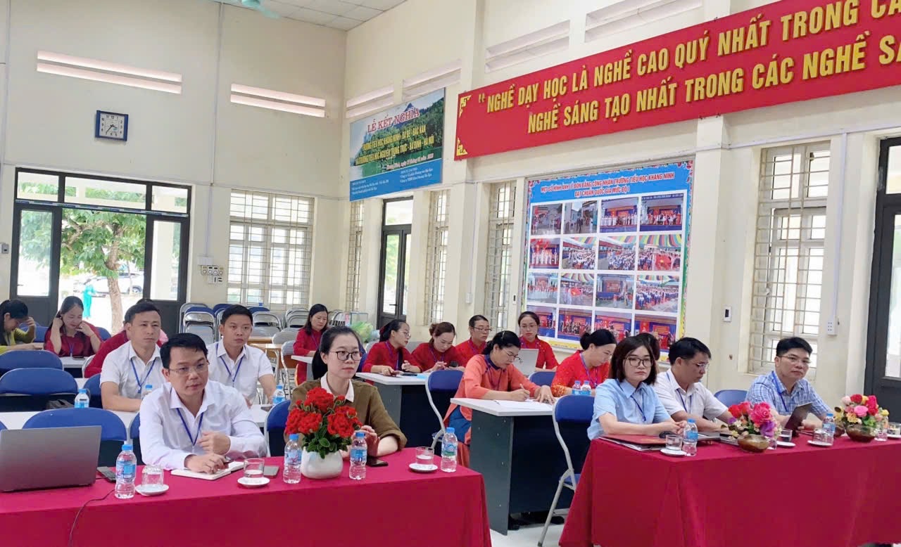Khai mạc Hội thi giáo viên dạy giỏi cấp xã năm học 2026-2027