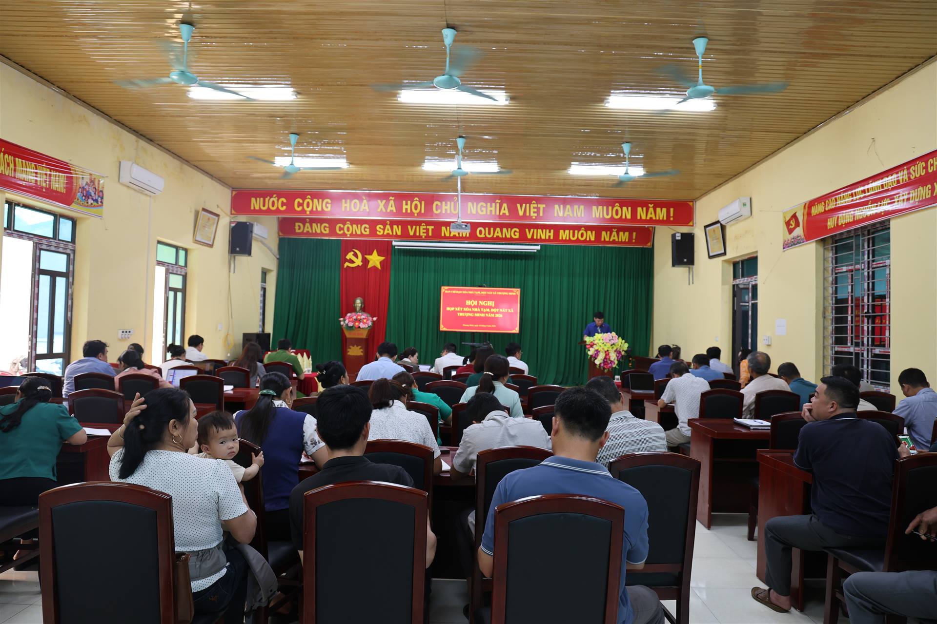 HỘI NGHỊ HỌP XÉT XÓA NHÀ TẠM, DỘT NÁT XÃ THƯỢNG MINH NĂM 2026.
