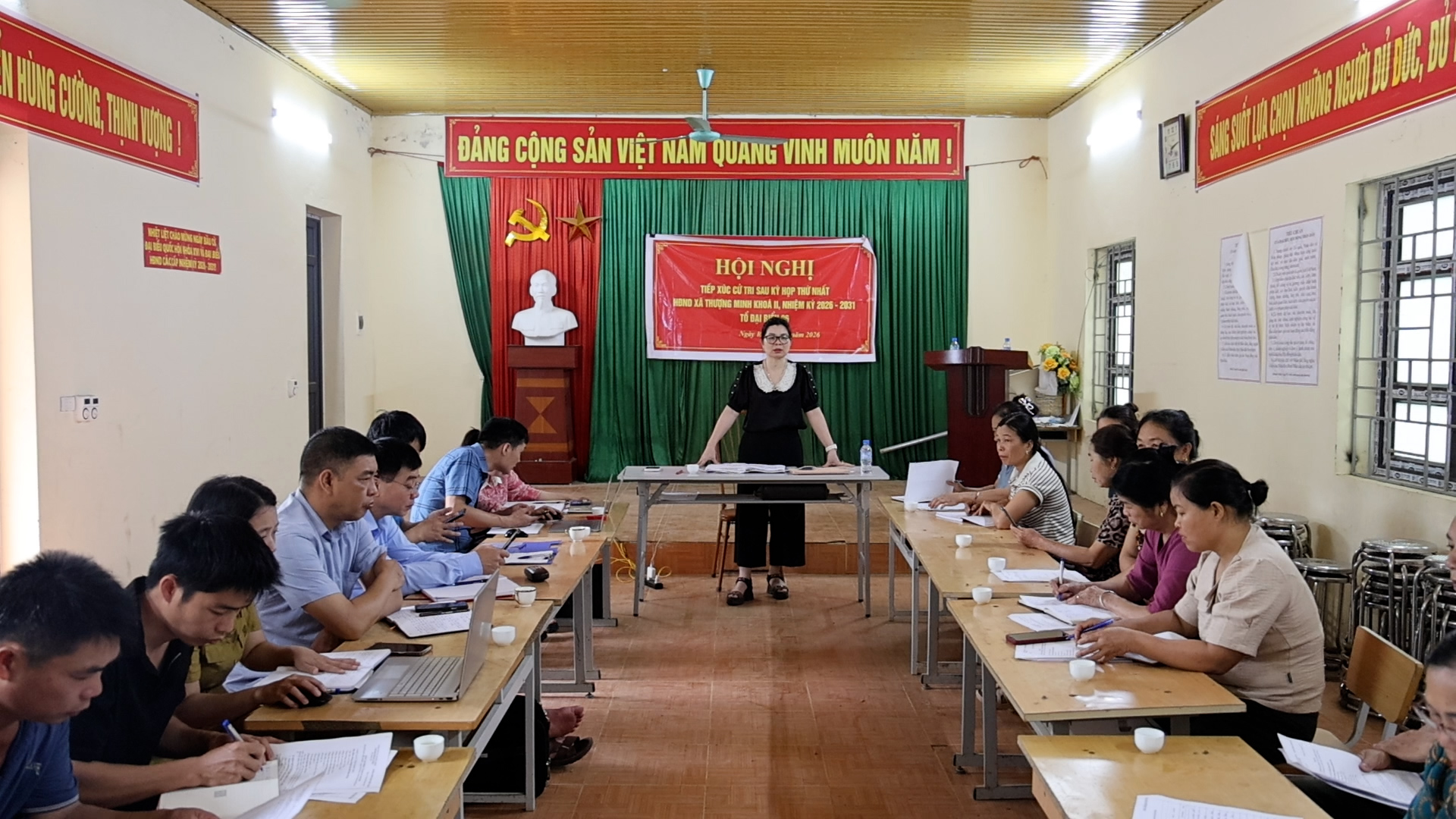 ĐẢNG ỦY XÃ THƯỢNG MINH THÀNH LẬP ĐOÀN CÔNG TÁC KIỂM TRA, THĂM NẮM TÌNH HÌNH THỰC HIỆN NHIỆM VỤ TẠI CÁC THÔN