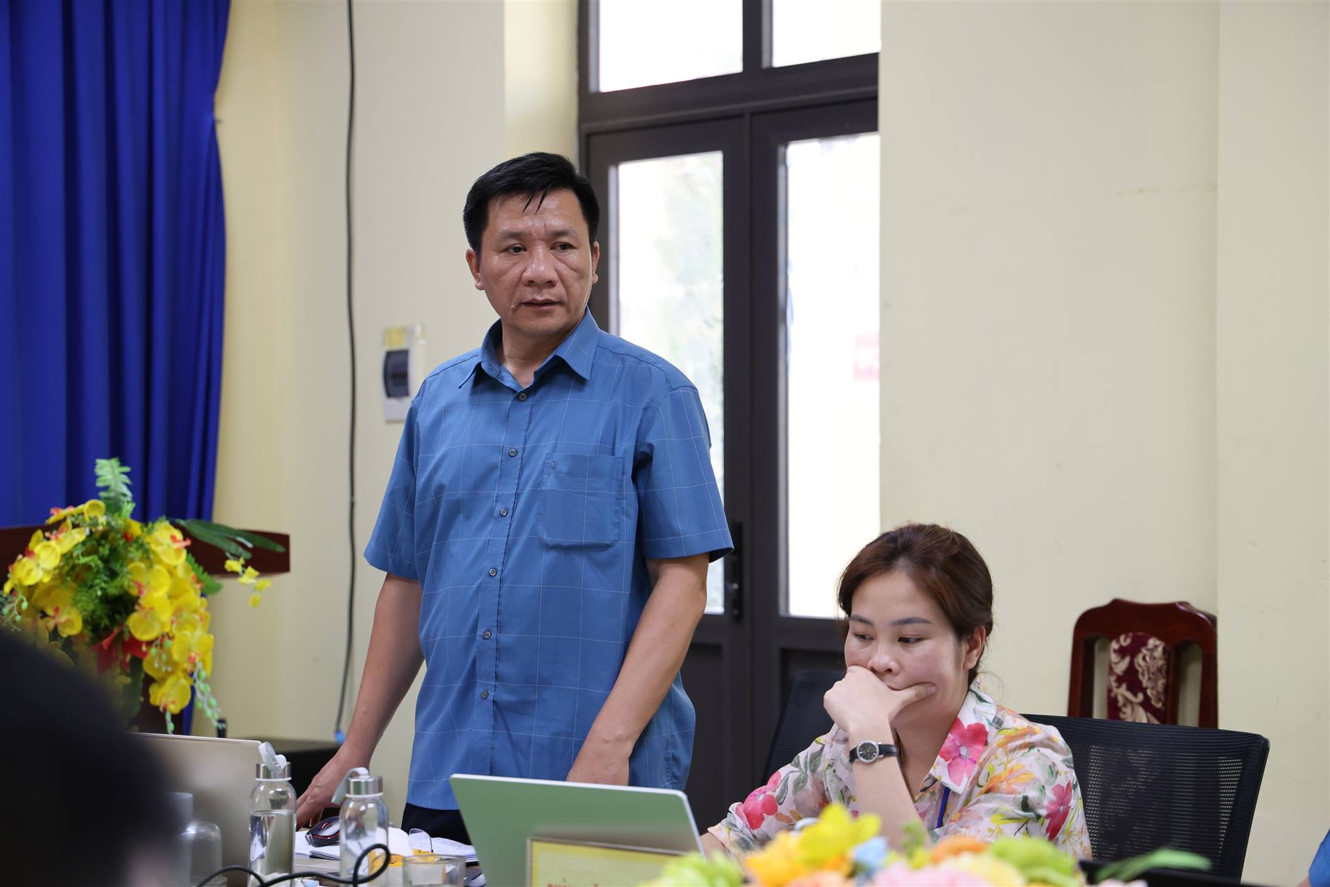 Anh-tin-bai
