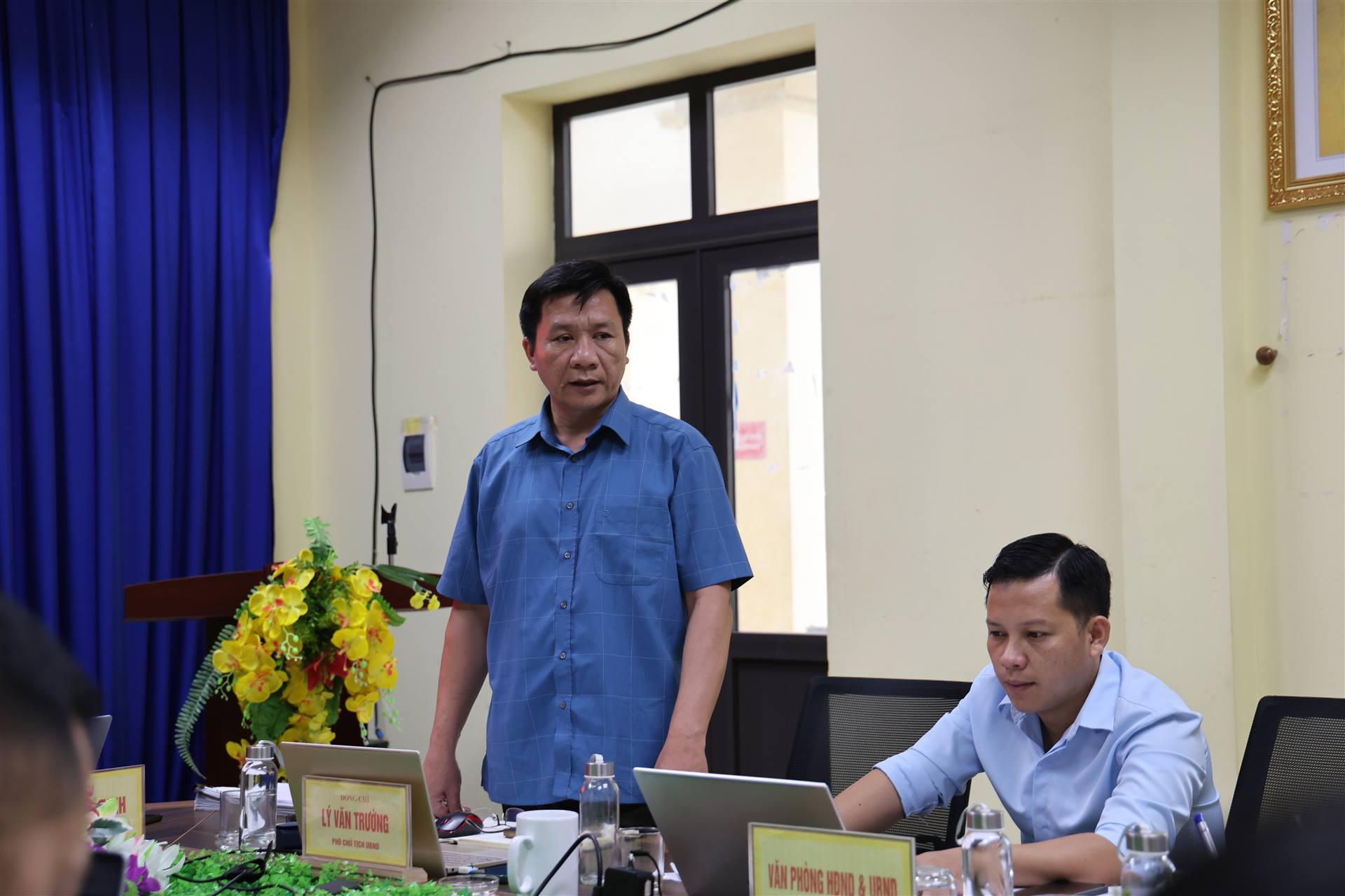 Anh-tin-bai