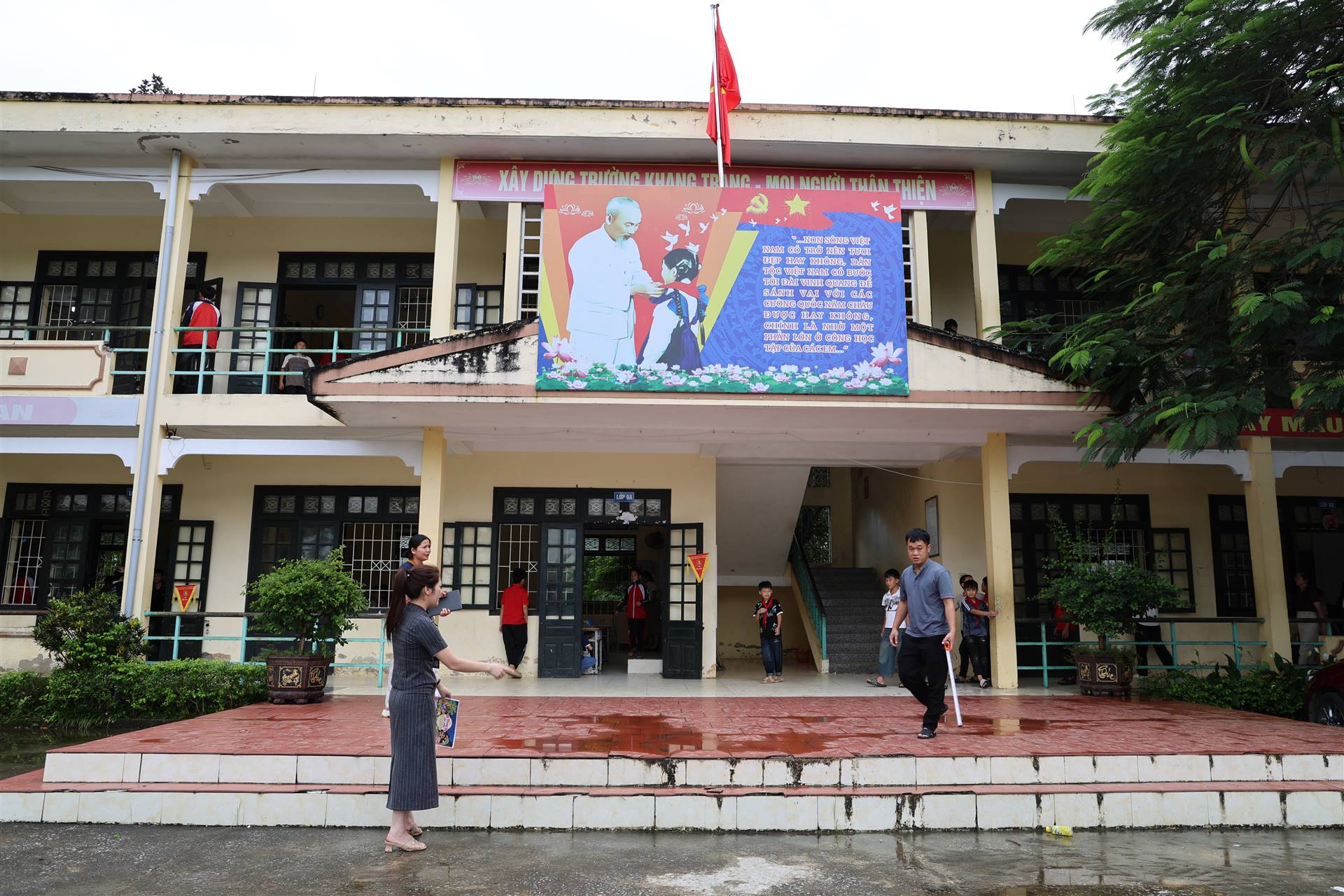 Anh-tin-bai