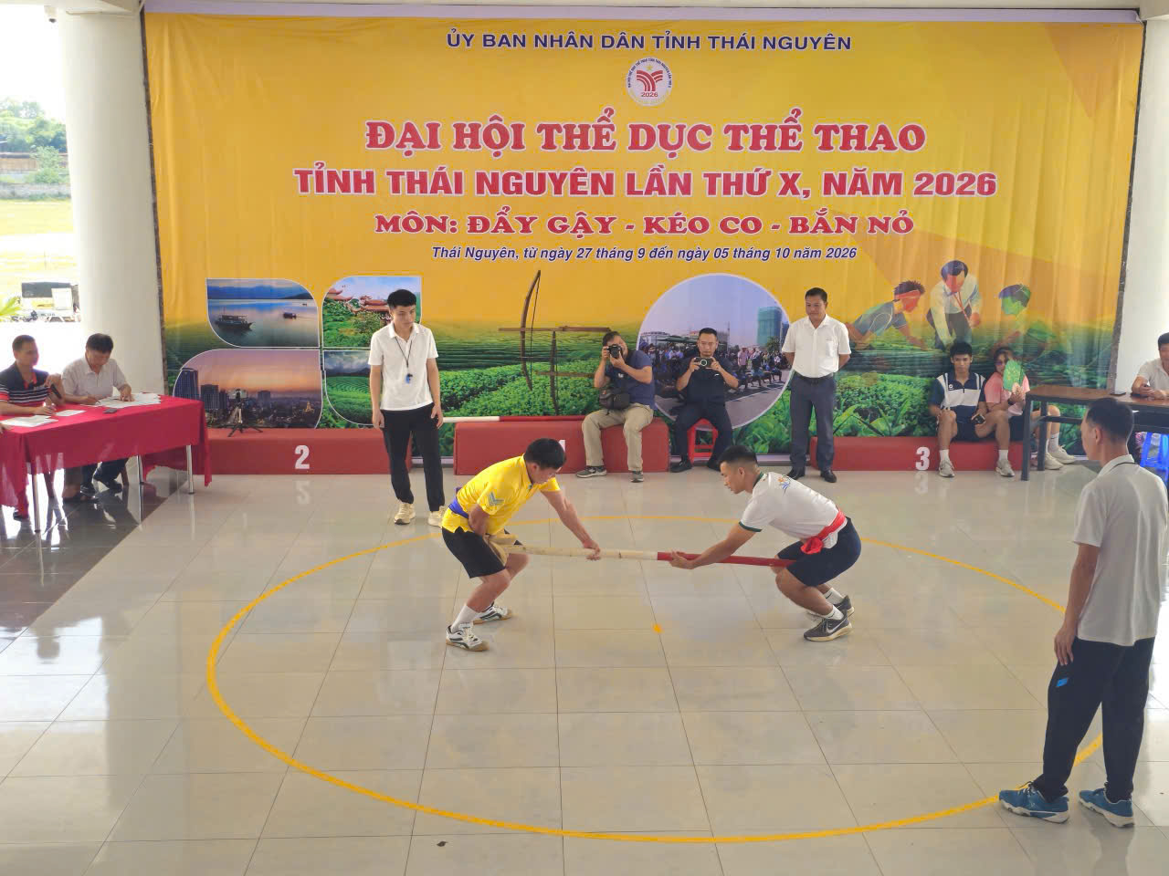 Anh-tin-bai