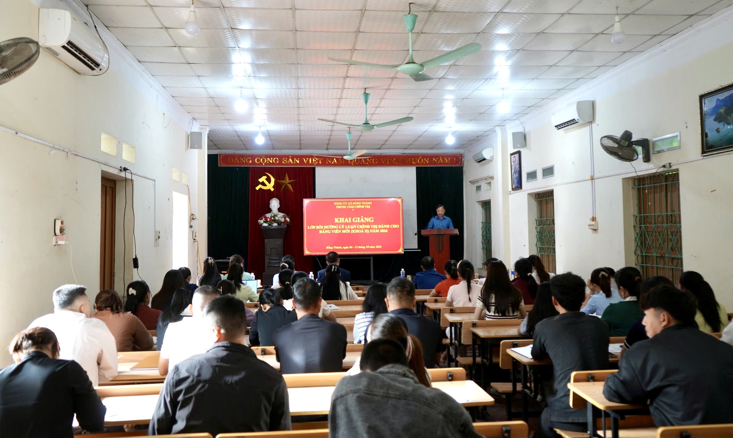 Bằng Thành khai giảng lớp bồi dưỡng lý luận chính trị dành cho đảng viên mới khóa II năm 2026