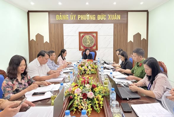HỘI NGHỊ BAN THƯỜNG VỤ ĐẢNG ỦY PHƯỜNG ĐỨC XUÂN LẦN THỨ 35 CHO Ý KIẾN NHIỀU NỘI DUNG QUAN TRỌNG